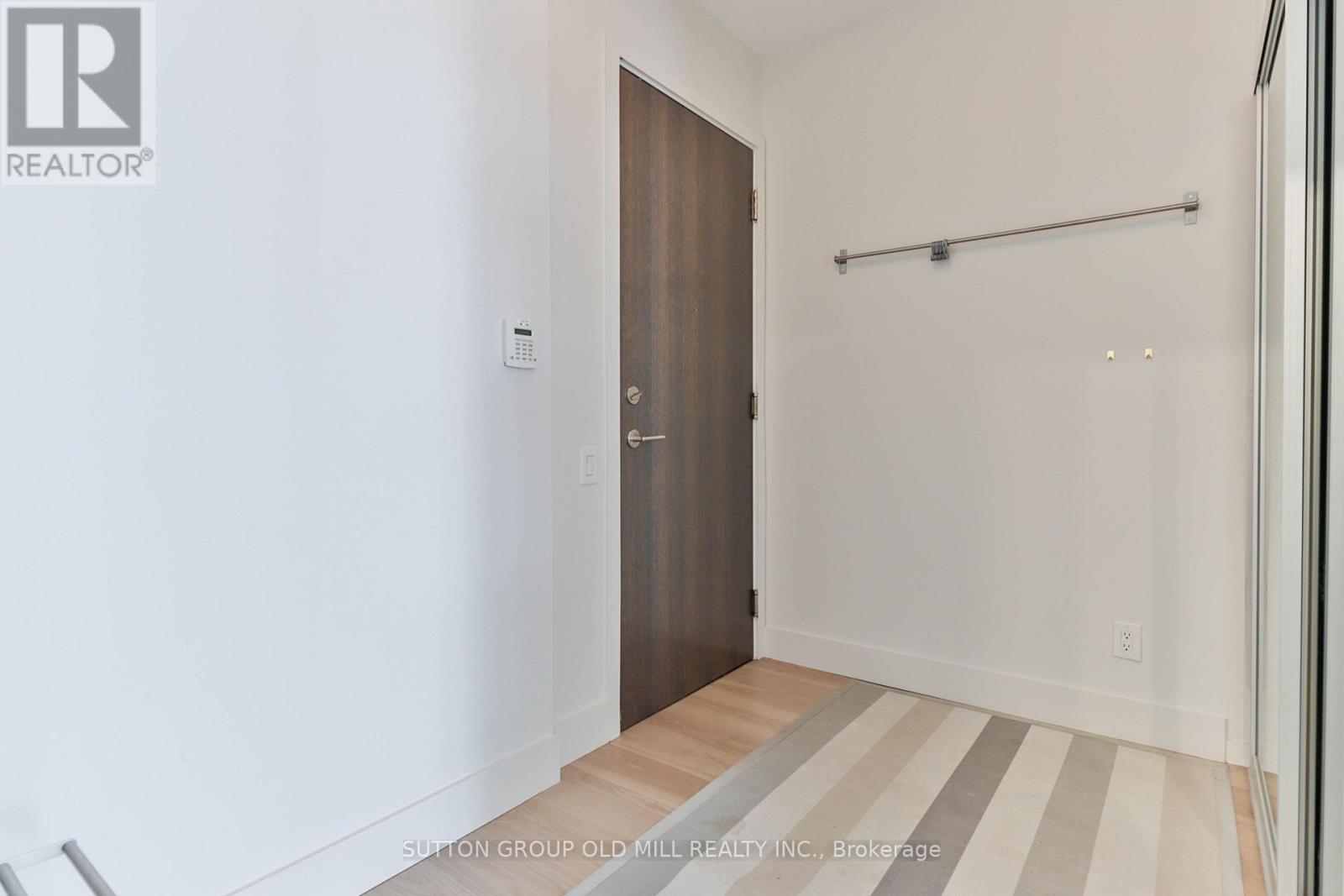 2110 - 105 The Queensway, Toronto, Ontario  M6S 5B5 - Photo 11 - W13579092