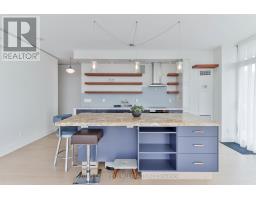 2110 - 105 THE QUEENSWAY, Toronto, Ontario