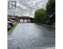 2114 ISLINGTON AVENUE, Toronto, Ontario