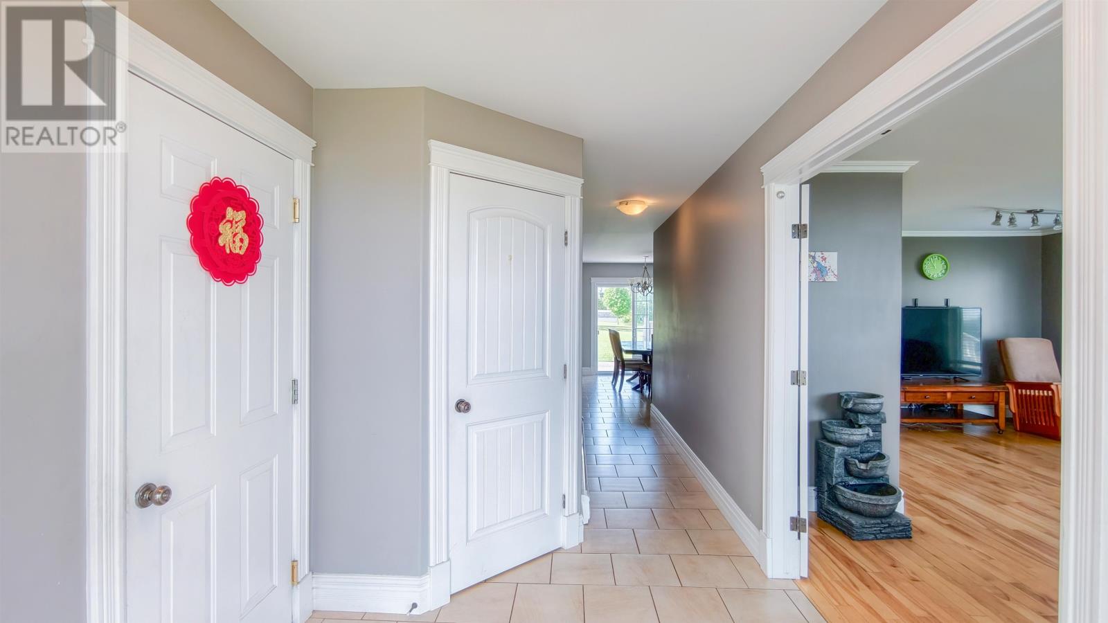 15 Gordon Day Drive, Stratford, Prince Edward Island  C1B 0E9 - Photo 3 - 202617852