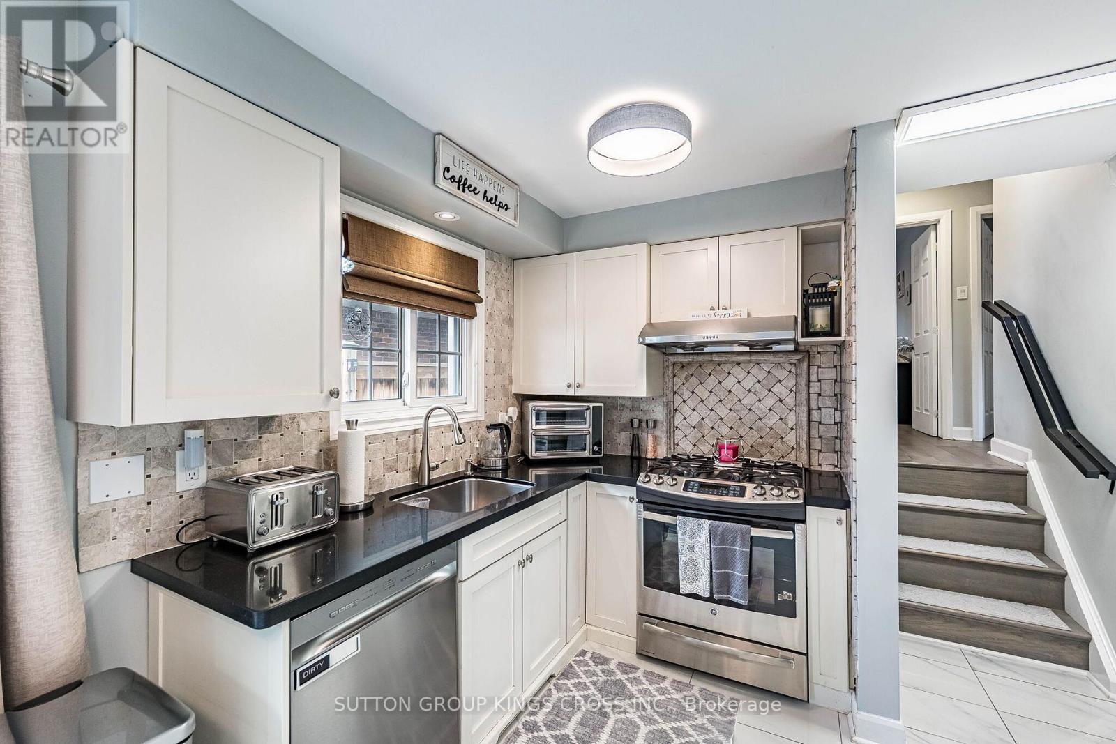 2 Maitland Avenue, Hamilton, Ontario  L9A 3J3 - Photo 40 - X13579048