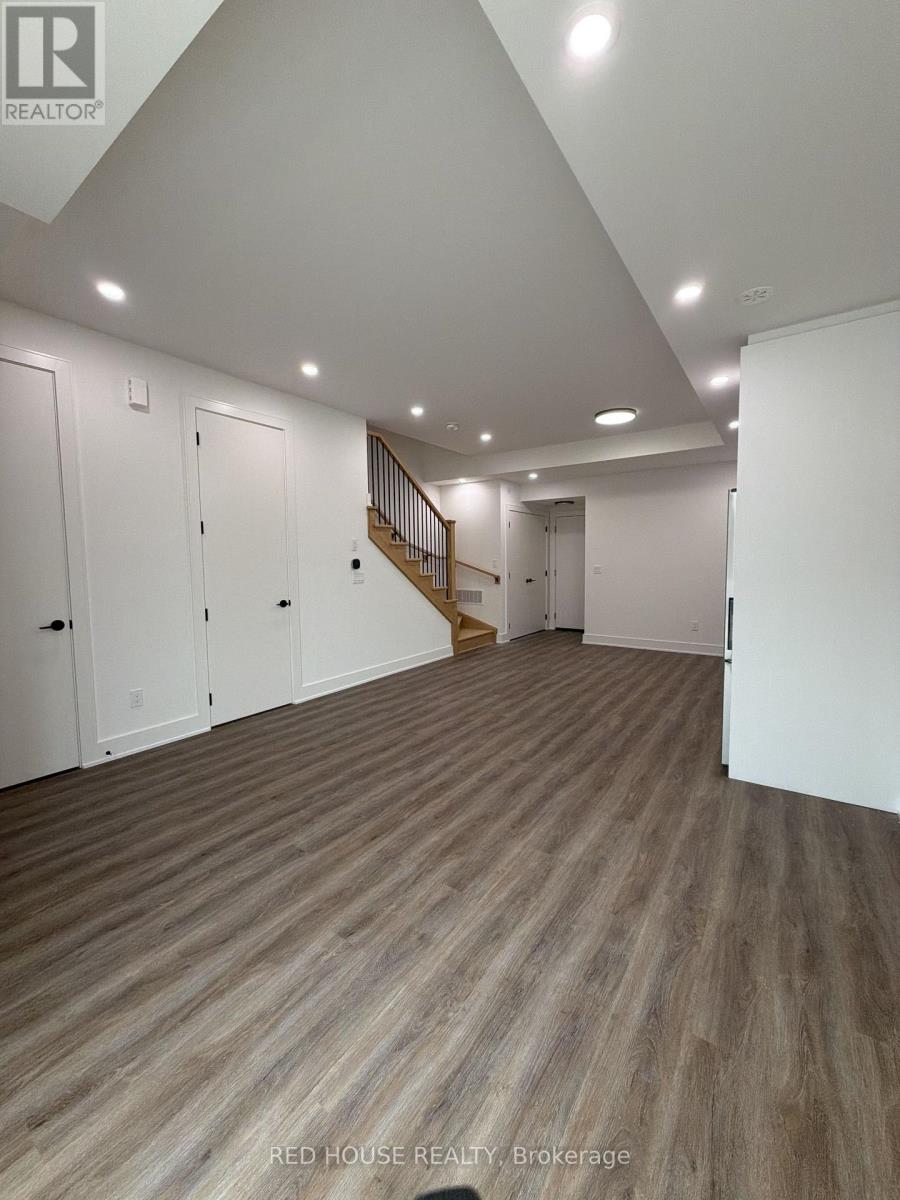 171 Everett Common, St. Catharines, Ontario  L2P 0G7 - Photo 5 - X13579124