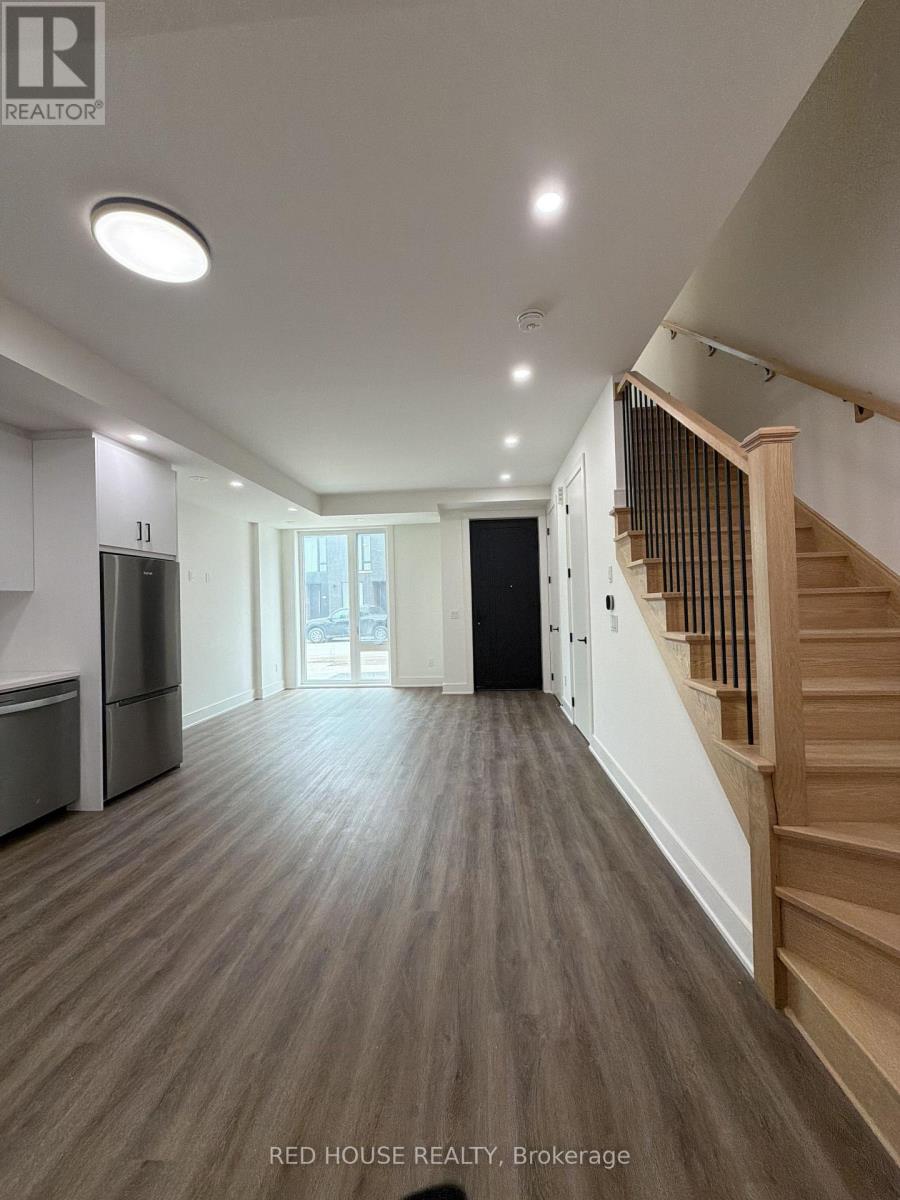 171 Everett Common, St. Catharines, Ontario  L2P 0G7 - Photo 7 - X13579124