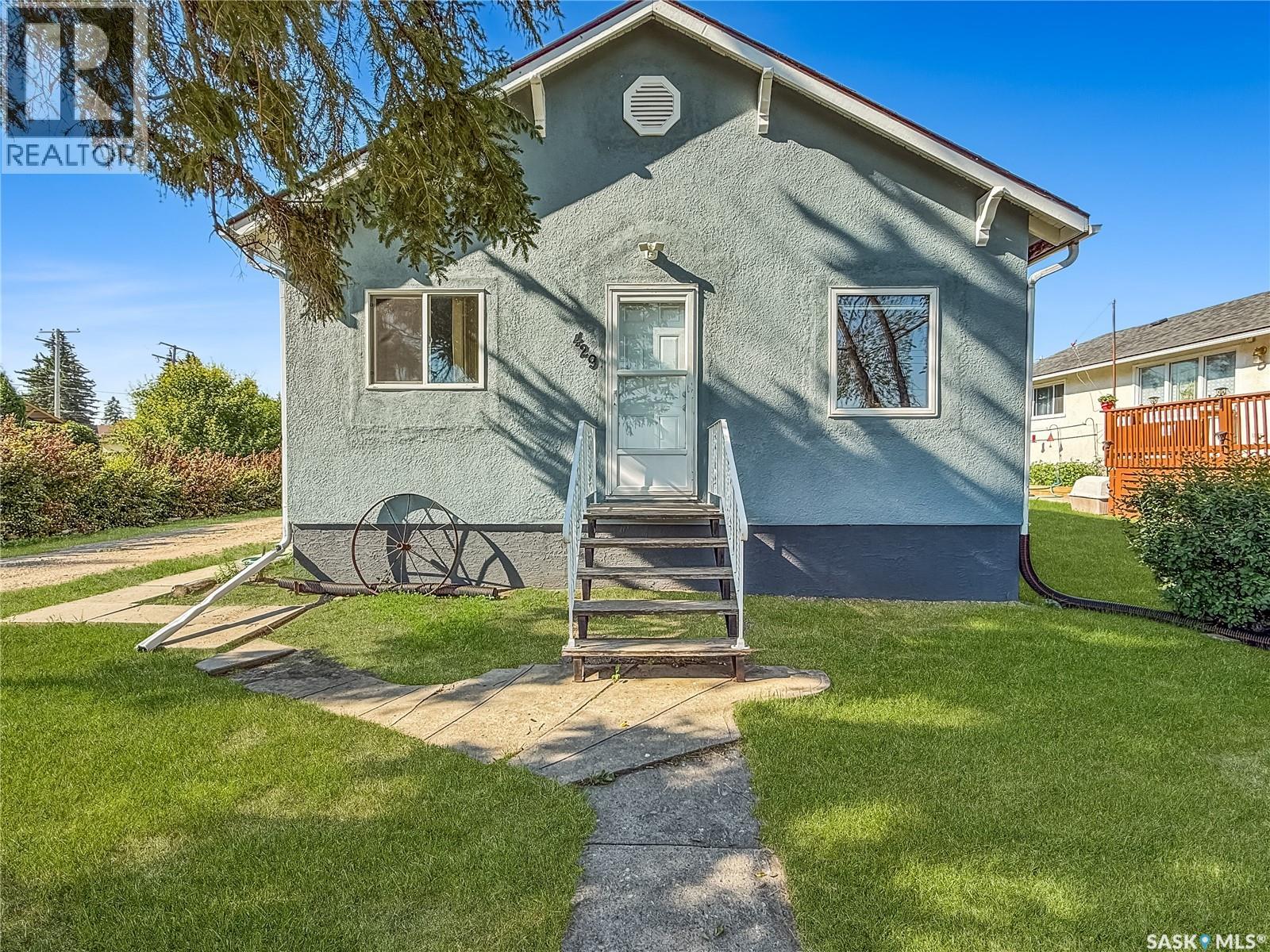 429 Second Street, Odessa, Saskatchewan  S0G 3S0 - Photo 3 - SK042971