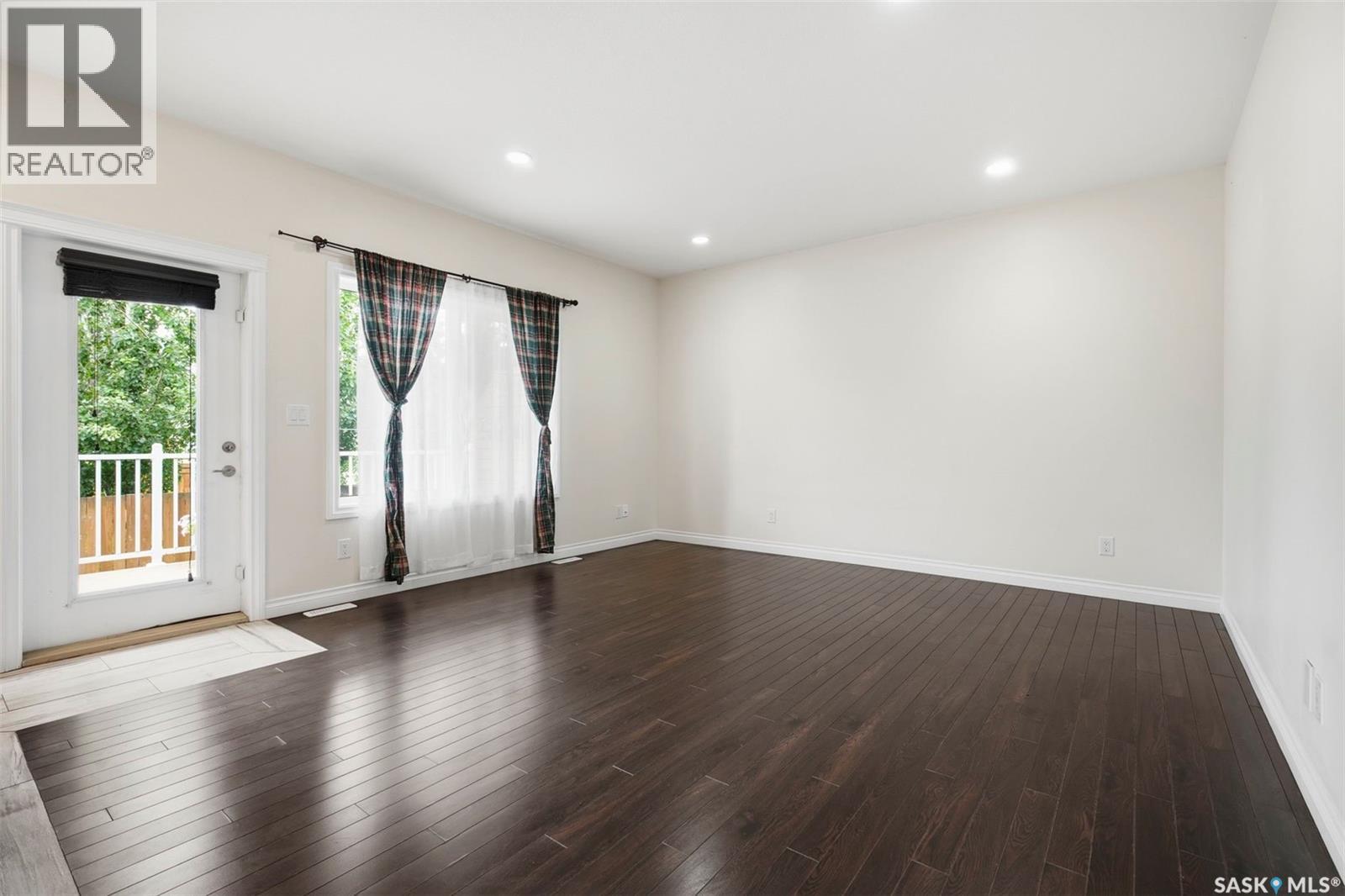 305 315 Zary Road, Saskatoon, Saskatchewan  S7W 0N9 - Photo 11 - SK042966