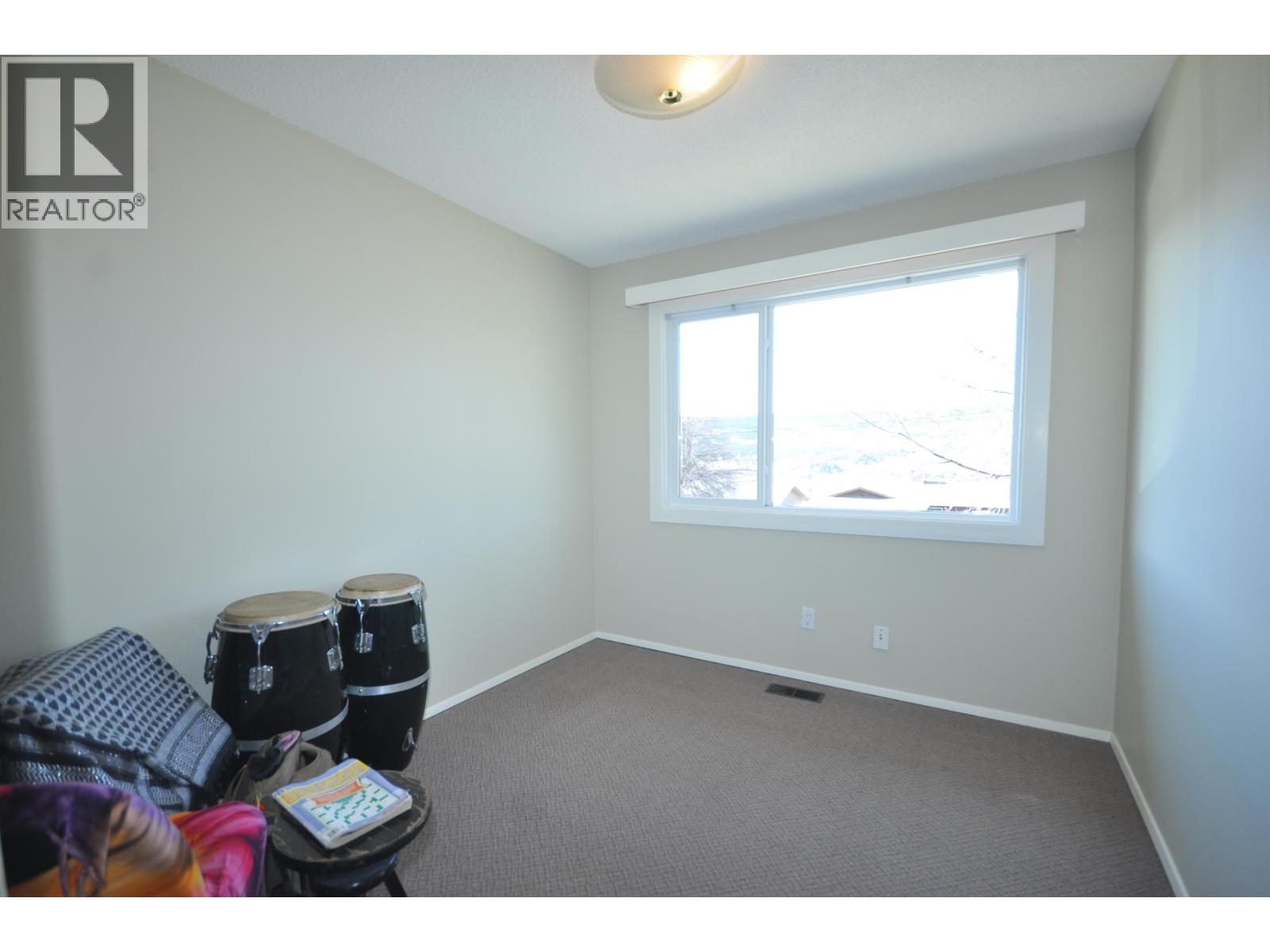 342 CLEARVIEW CRESCENT — photo 14