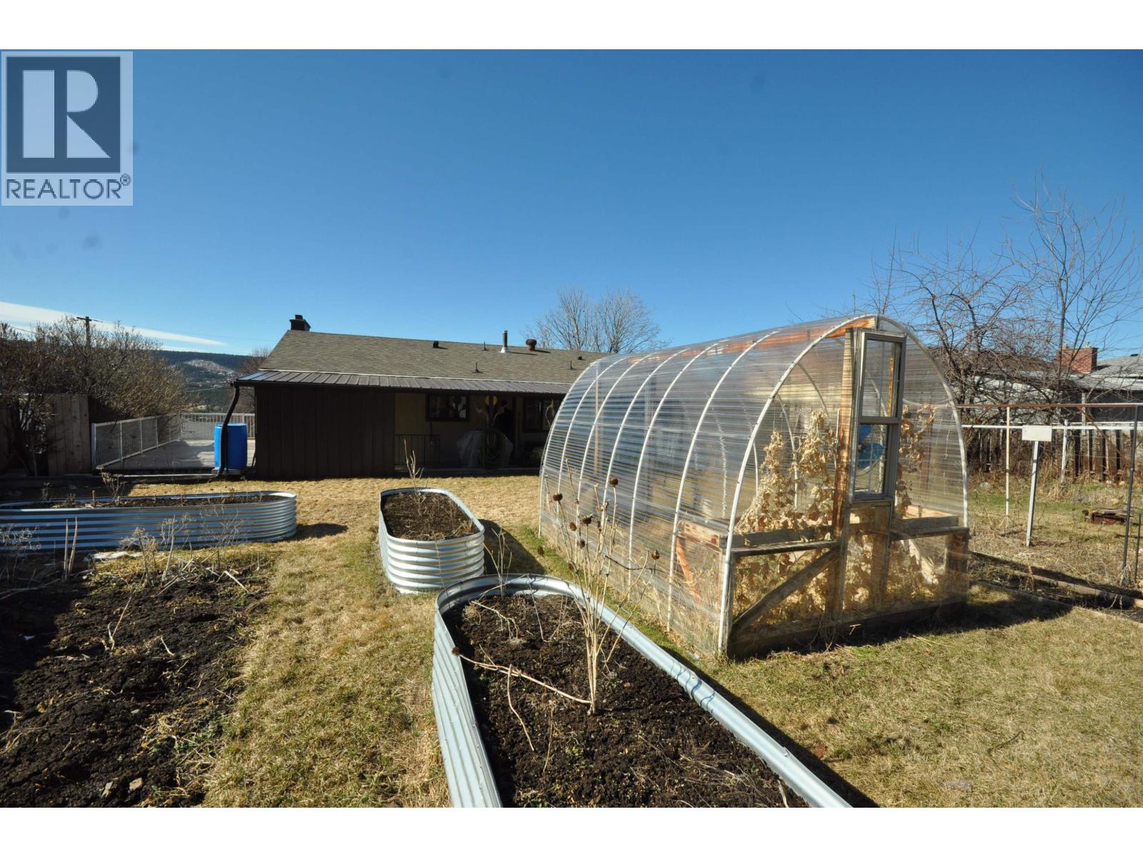 342 CLEARVIEW CRESCENT — photo 33