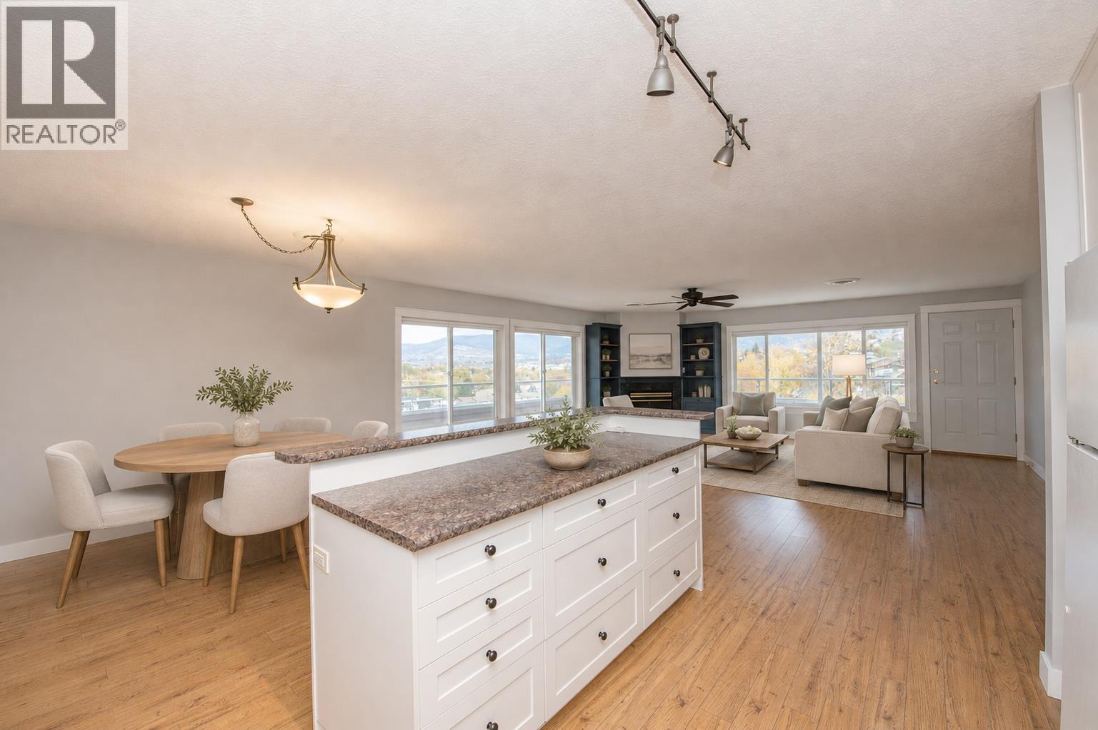 3929 22 Avenue Unit# 309