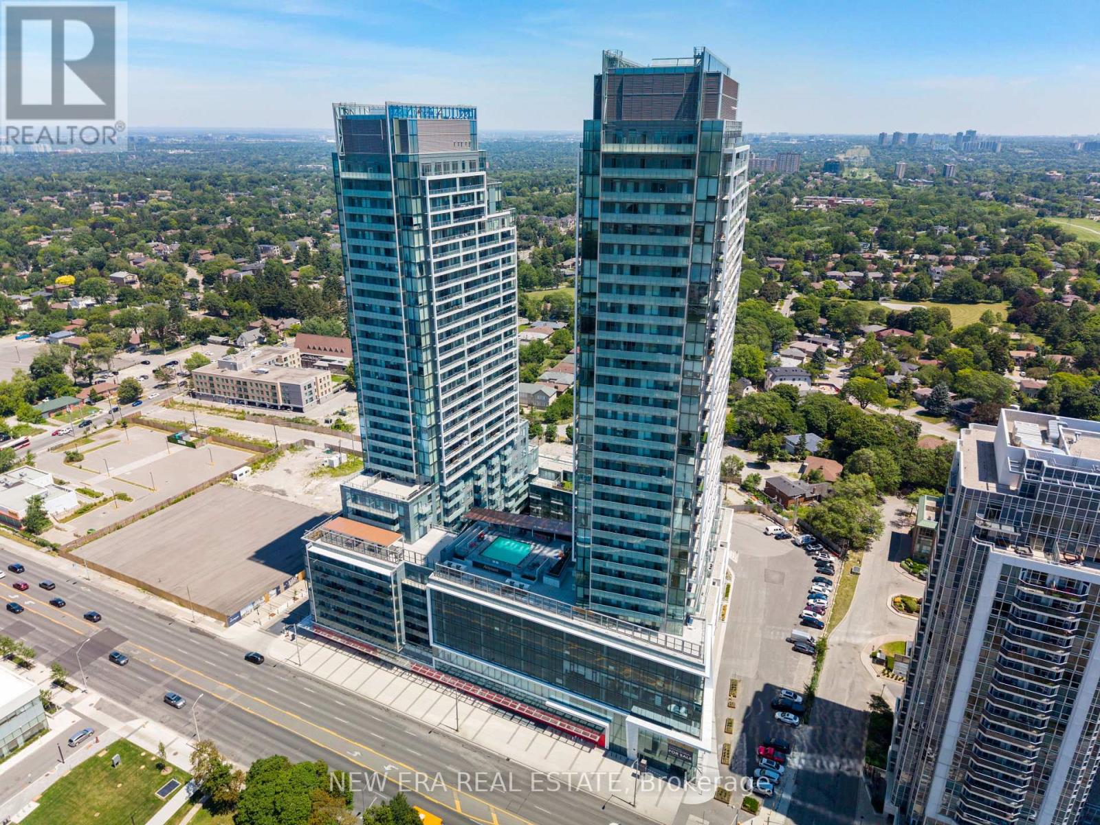 N433 - 7 GOLDEN LION HEIGHTS, Toronto, Ontario