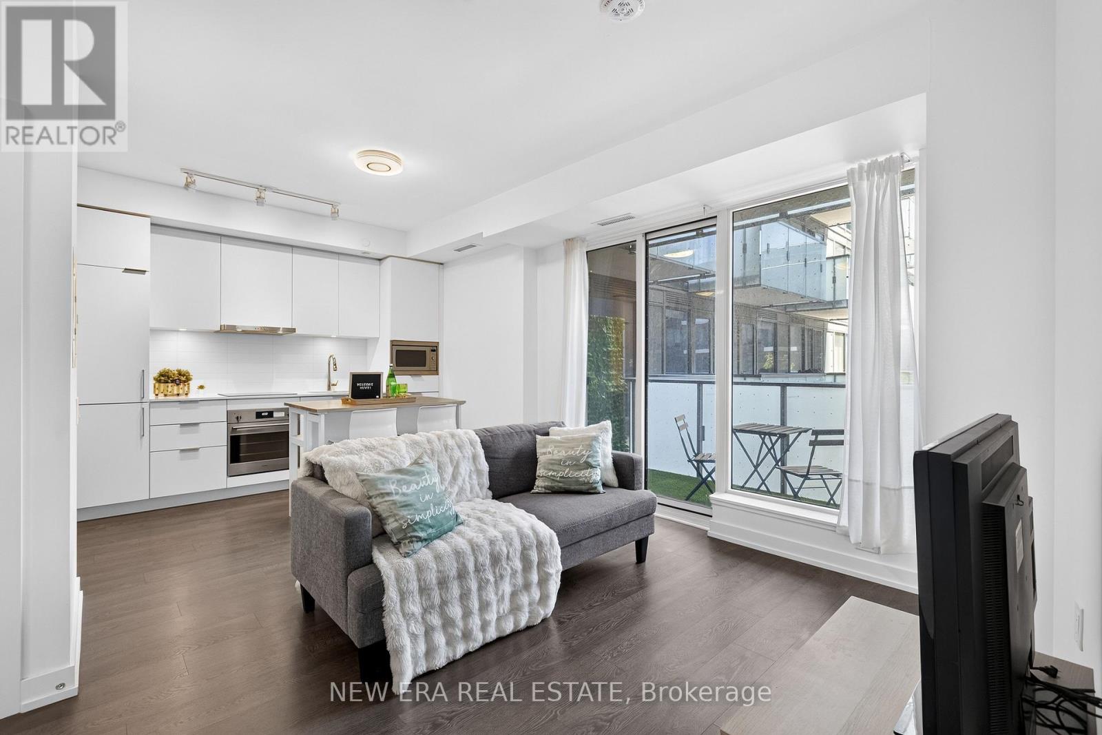 N433 - 7 Golden Lion Heights, Toronto, Ontario  M6R 2J3 - Photo 10 - C13579136