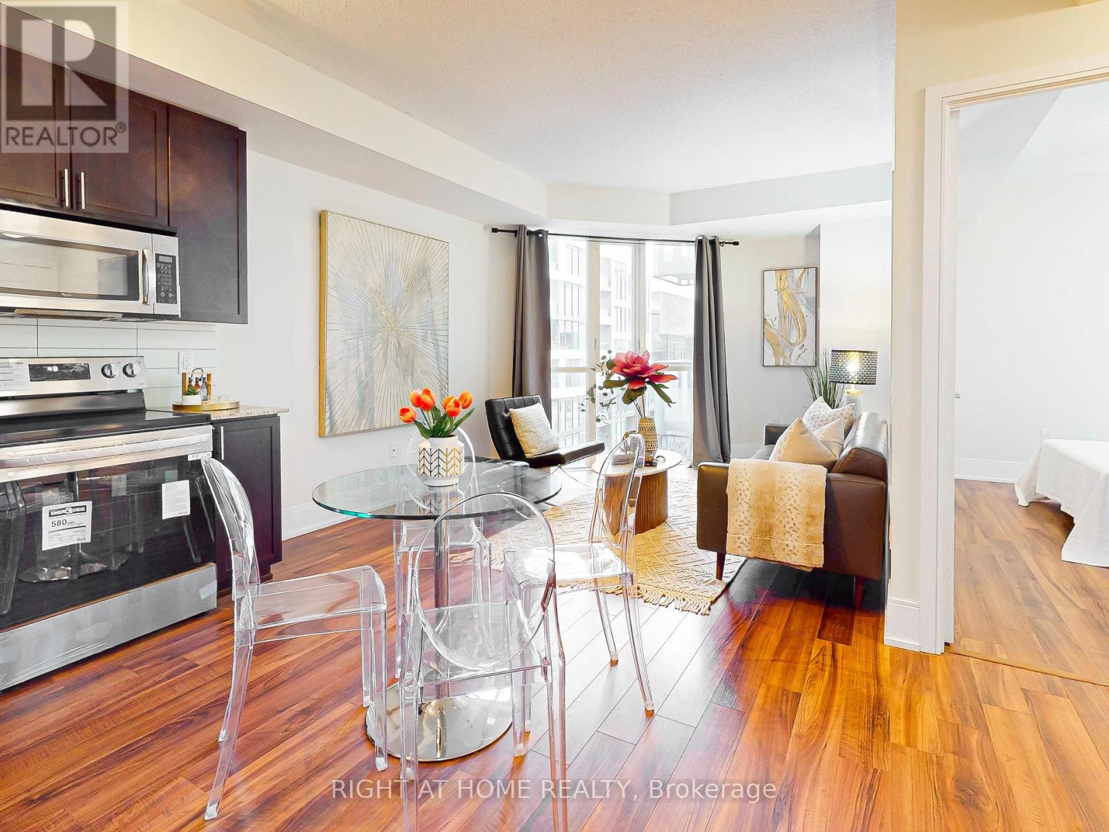 1232 - 560 Front Street W, Toronto, Ontario M5V 1C1 - Photo 5 - C13579142