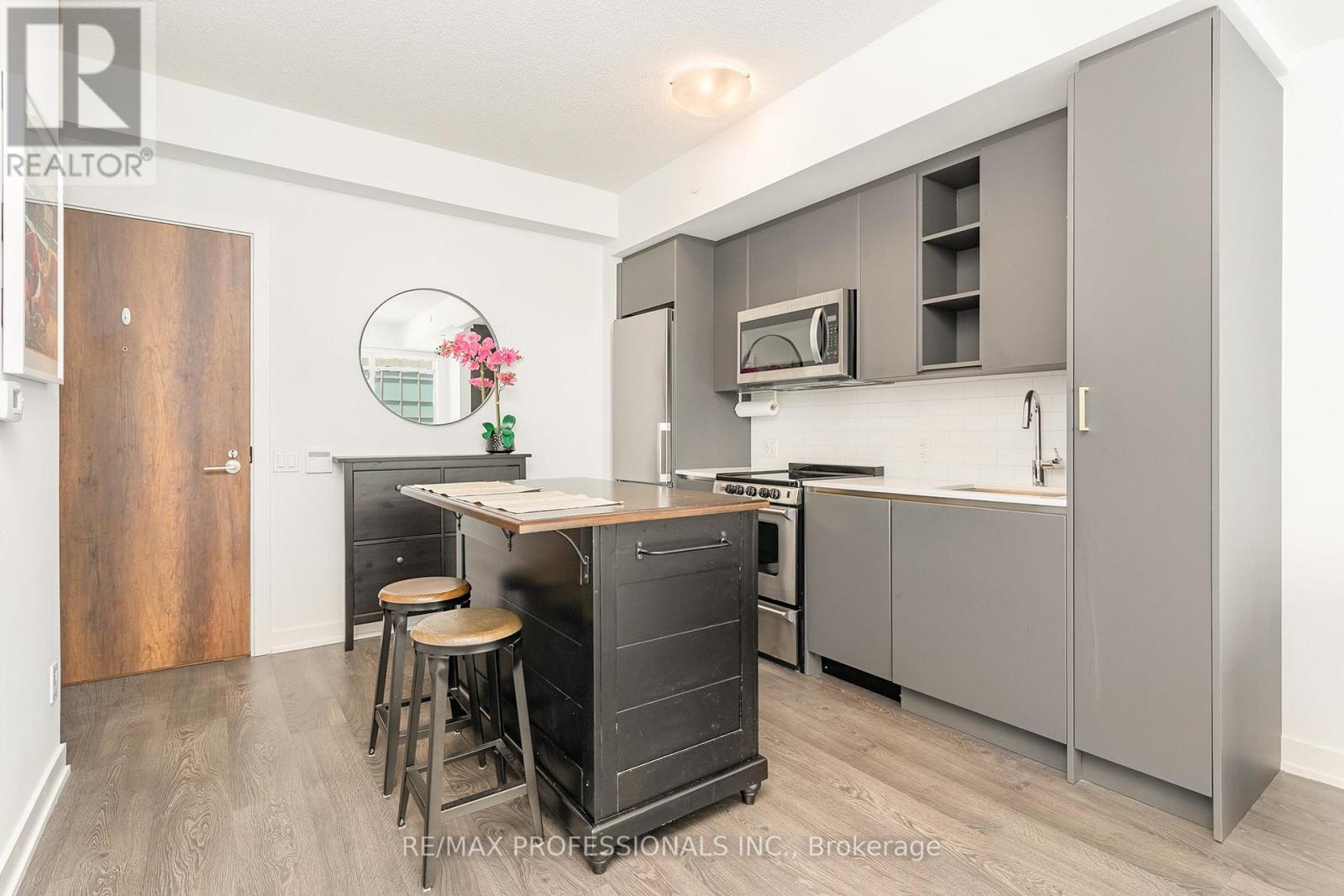 625 - 251 Manitoba Street, Toronto, Ontario  M8Y 0C7 - Photo 8 - W13579168