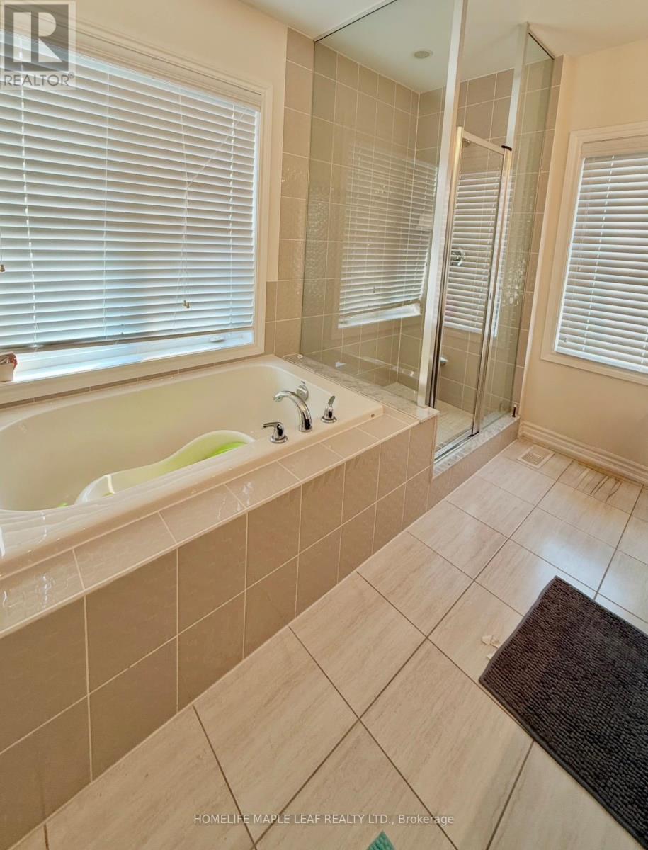 Upper - 67 Dolobram Trail, Brampton, Ontario  L7A 4Y4 - Photo 16 - W13579218
