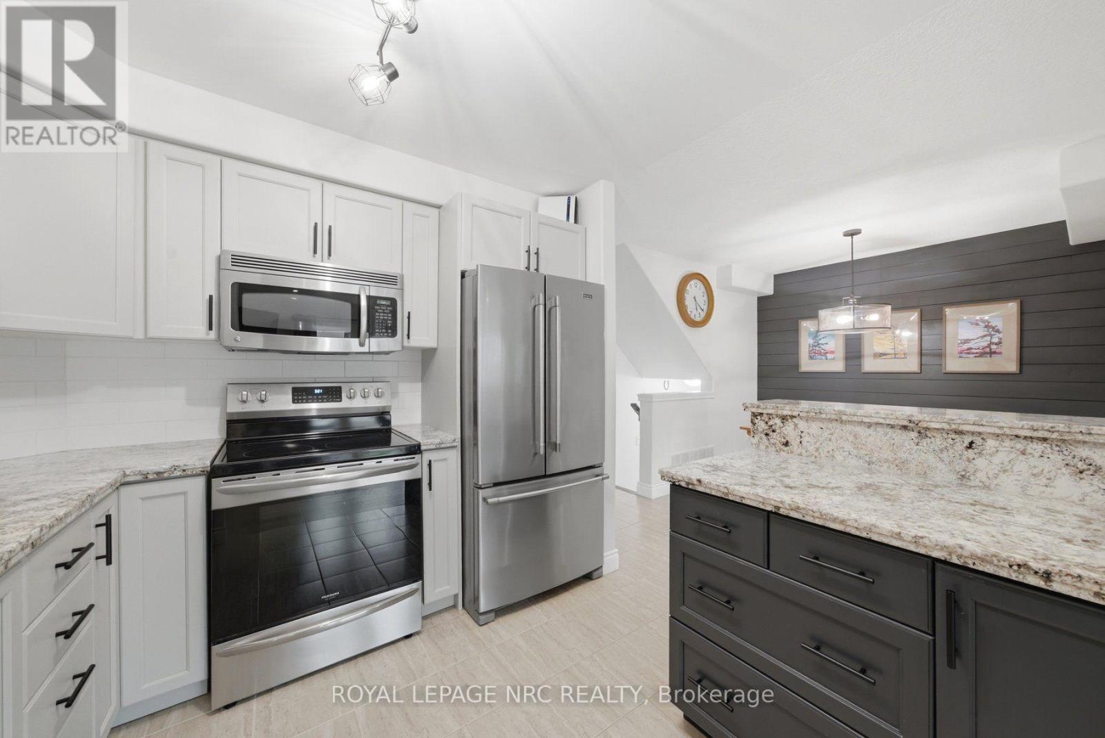 4873 Adam Court, Lincoln, Ontario  L3J 1M5 - Photo 16 - X13579268