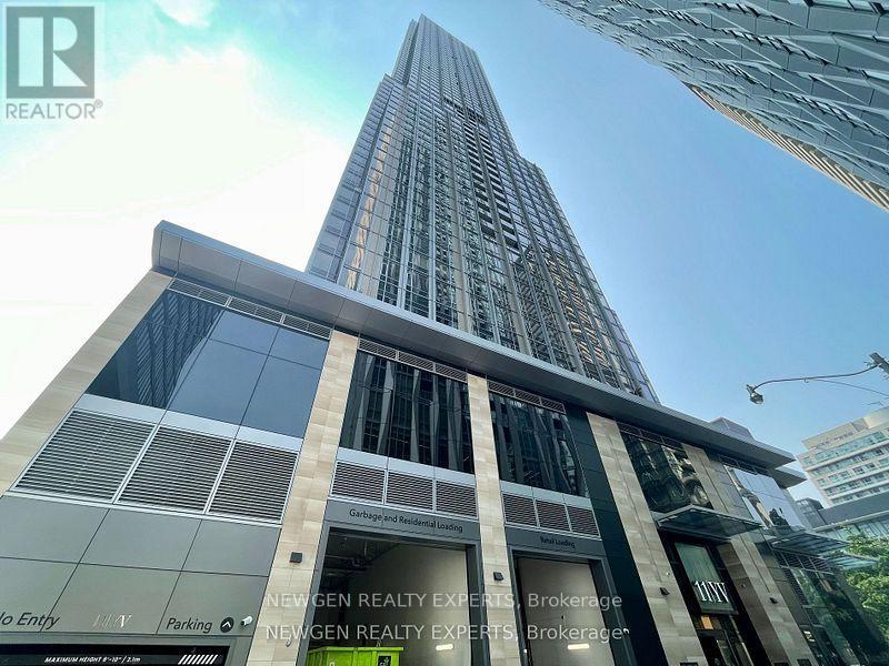 3610 - 11 Yorkville Avenue, Toronto, Ontario  M4W 0B7 - Photo 2 - C13579248