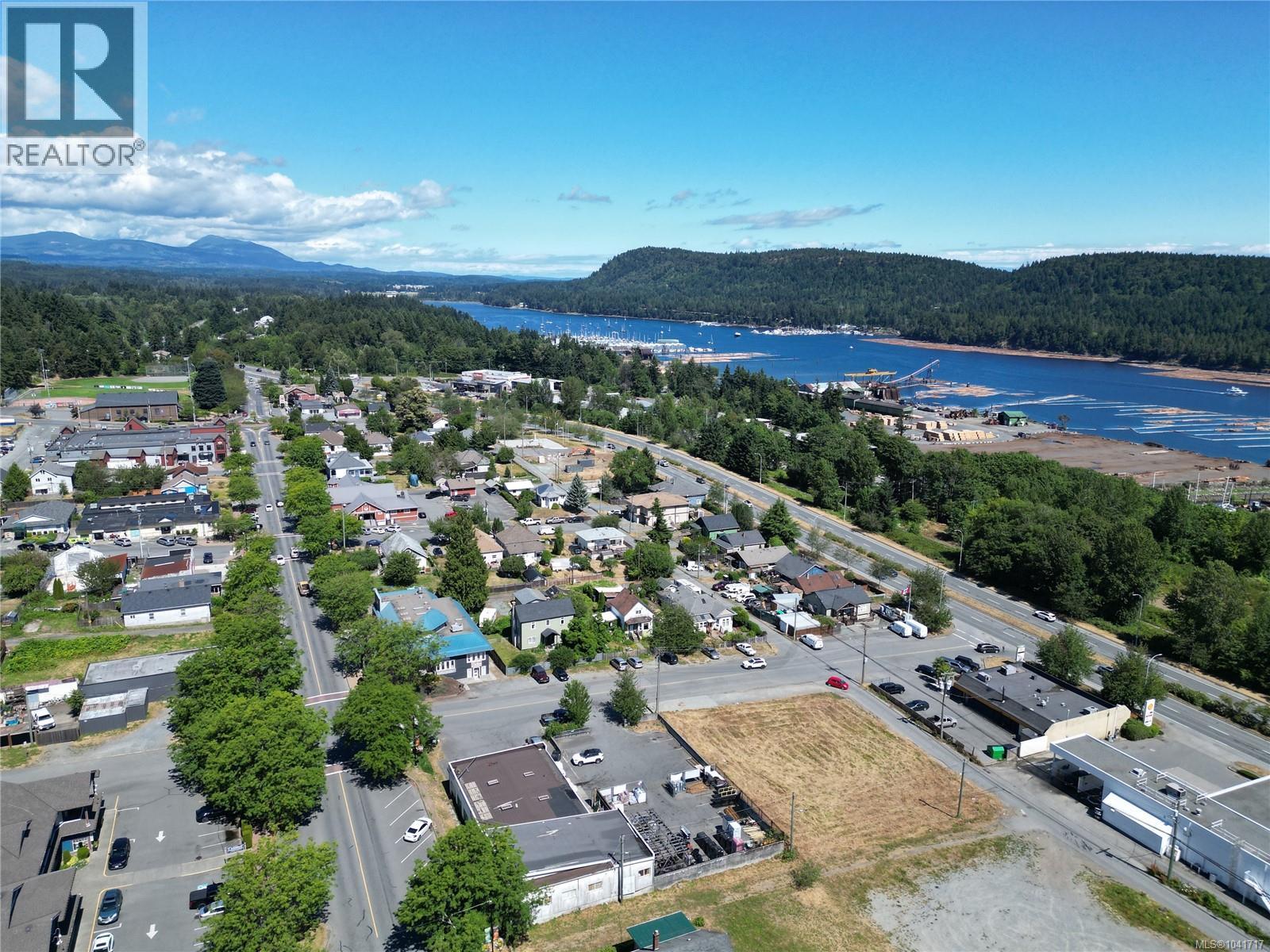 640 1st Ave, Ladysmith, British Columbia V9G 1A2 - Photo 5 - 1041717