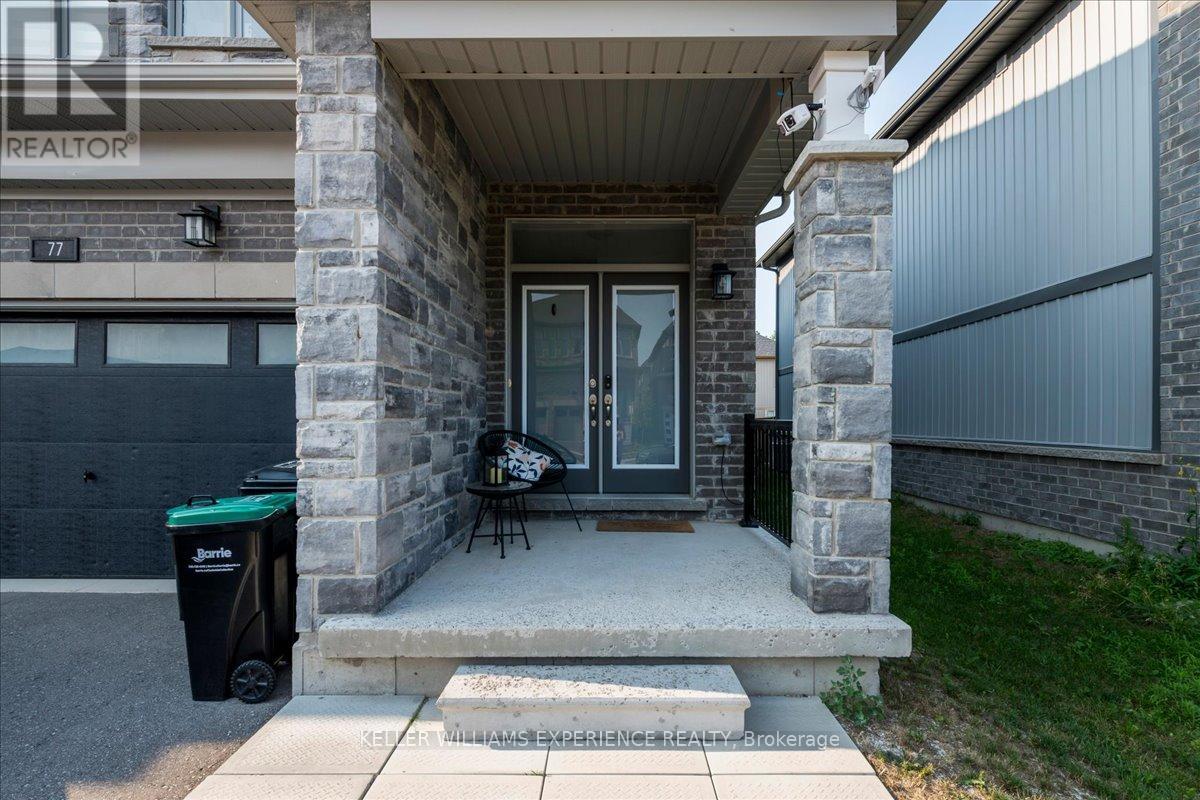 77 Alaskan Heights, Barrie, Ontario  L9J 0H9 - Photo 2 - S13579252
