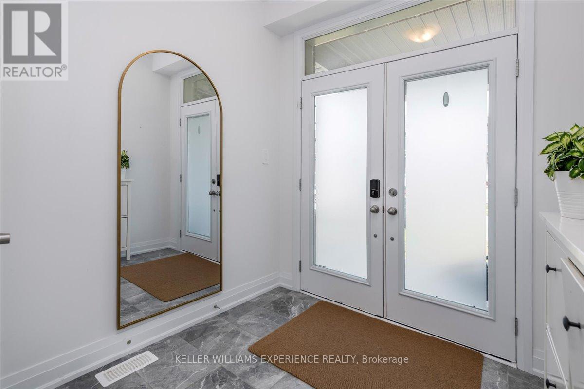 77 Alaskan Heights, Barrie, Ontario  L9J 0H9 - Photo 3 - S13579252