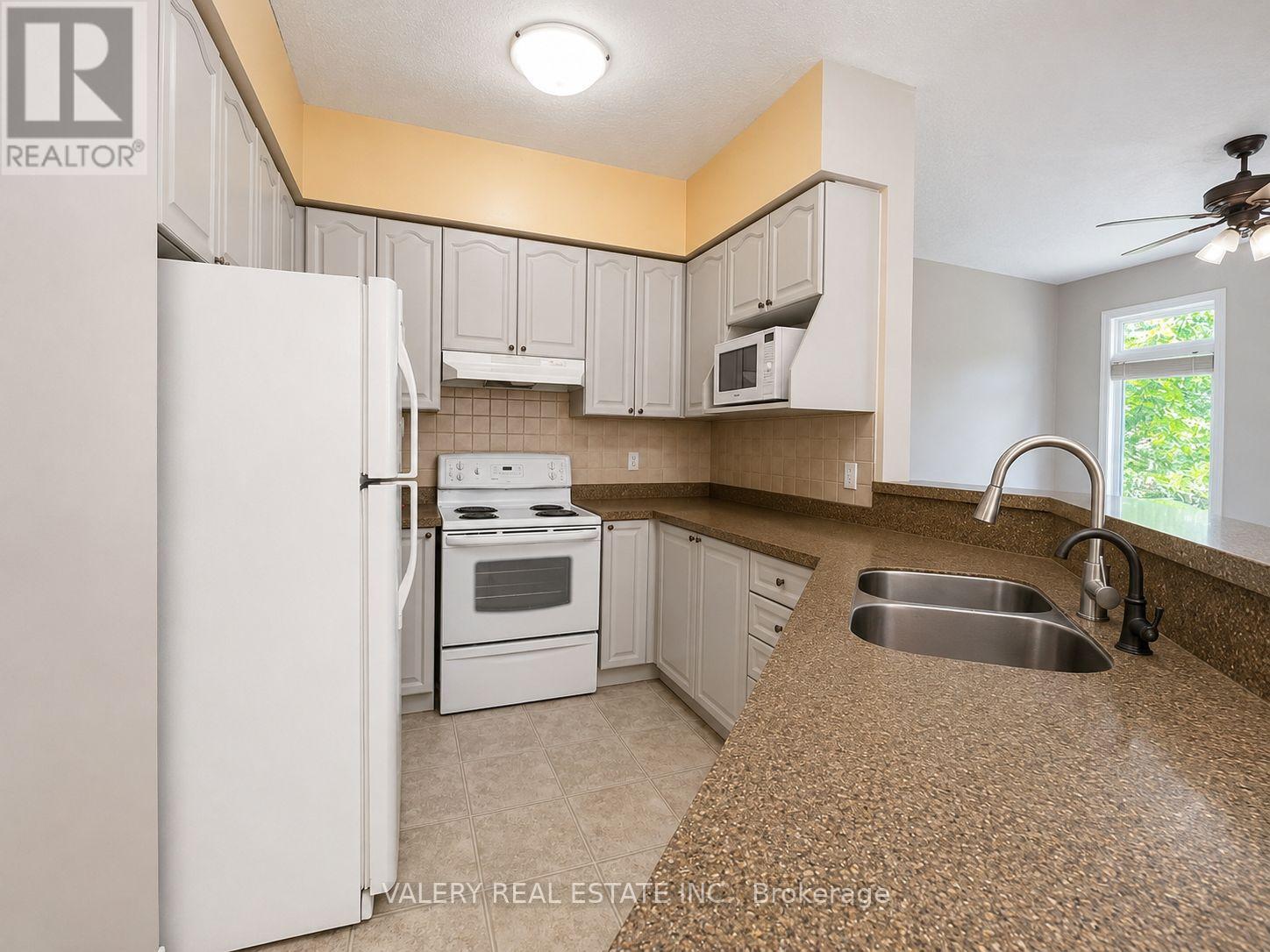 555 GRASSLANDS COURT, Waterloo