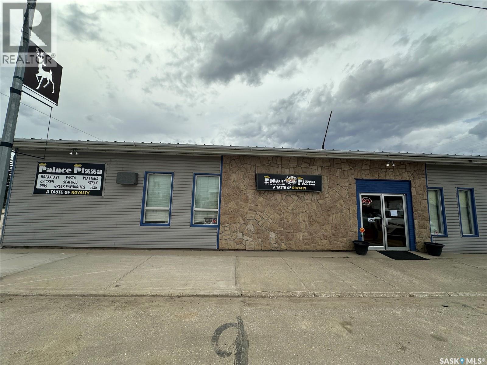 101 Railway AVENUE NE, Watson, Saskatchewan