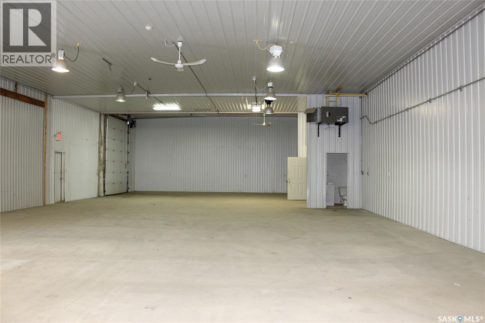 701 37 Highway, Shaunavon, Saskatchewan  S0N 2M0 - Photo 16 - SK042729