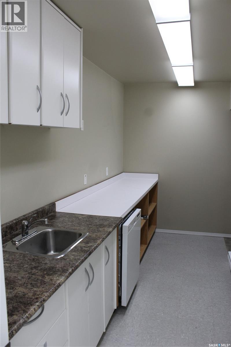 701 37 Highway, Shaunavon, Saskatchewan  S0N 2M0 - Photo 26 - SK042729