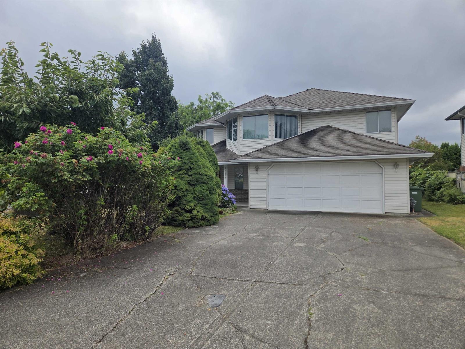 34598 CALDER PLACE