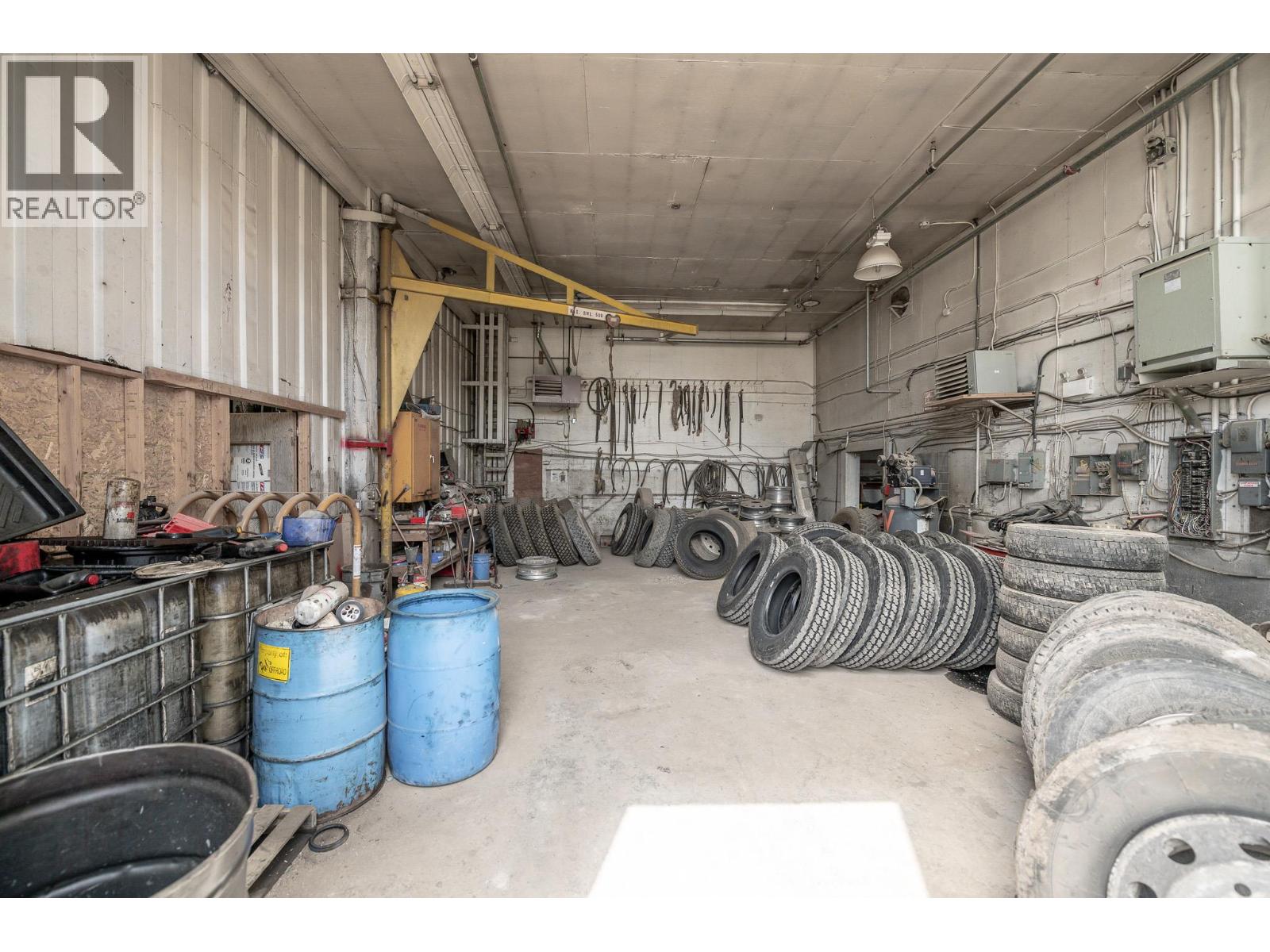 9010 Grainger Road, Canal Flats, British Columbia  v0b 1b0 - Photo 6 - 10394312