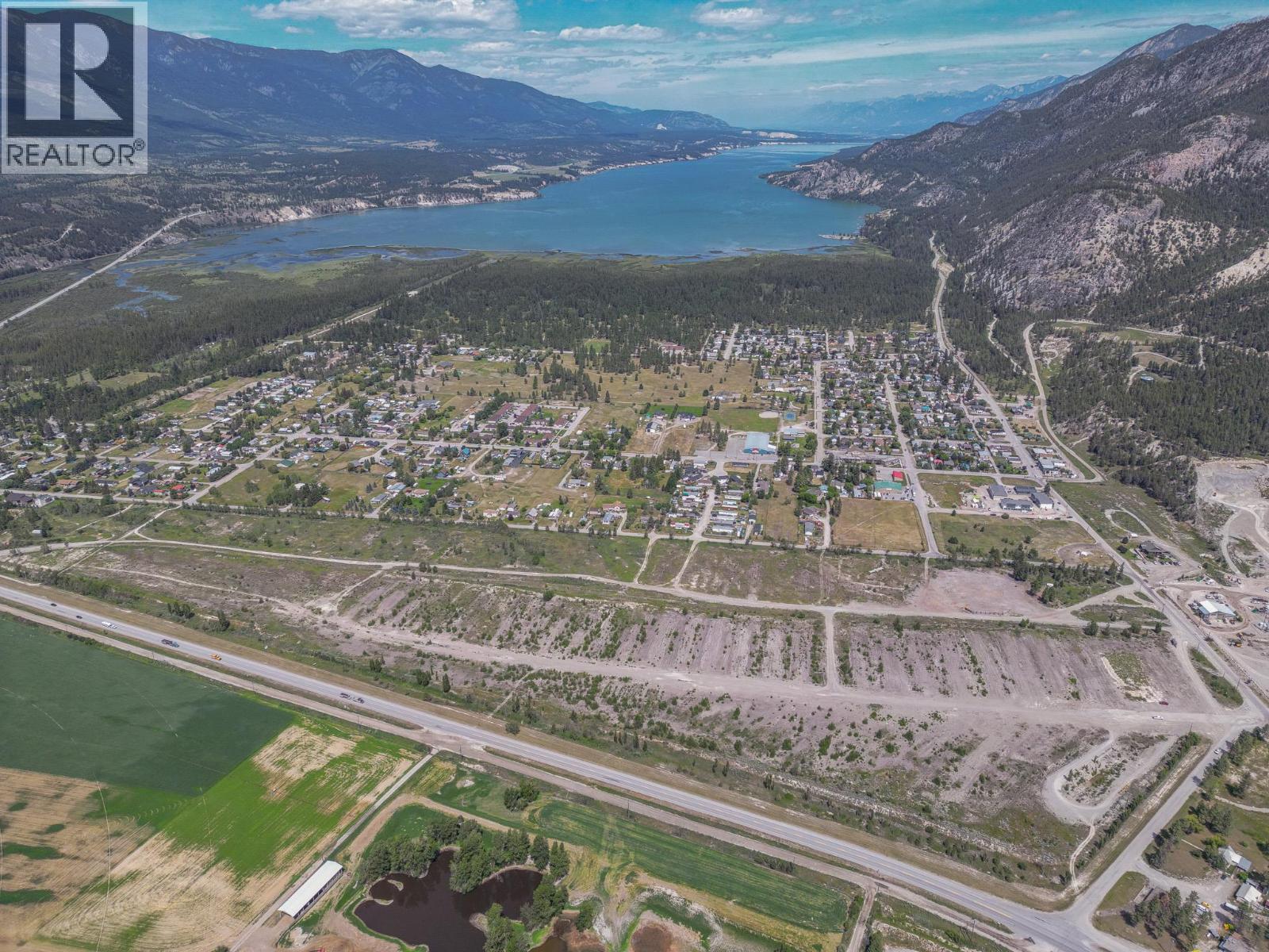 4980 Baillie Grohman Avenue, Canal Flats, British Columbia  v0b 1b0 - Photo 6 - 10394304