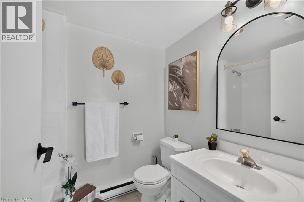 65 Silvercreek Parkway Unit# 401, Guelph, Ontario  N1H 7R9 - Photo 34 - 40849304