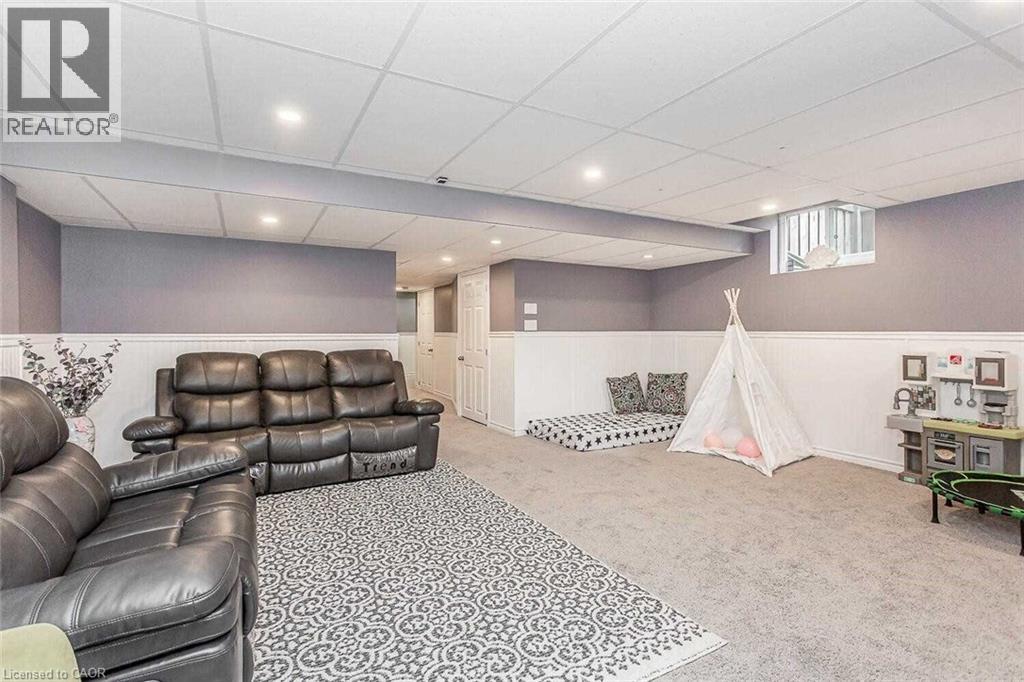 944 Dunblane Court, Kitchener, Ontario  N2R 1W9 - Photo 16 - 40844215