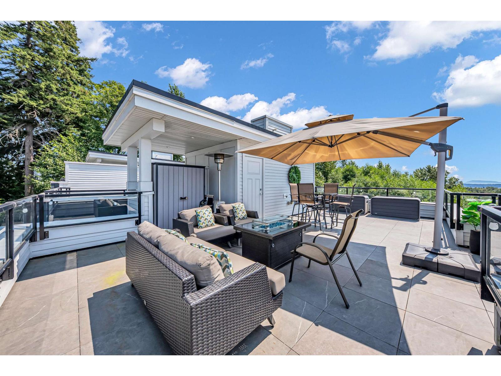 231 2218 OAK MEADOWS DRIVE — photo 35