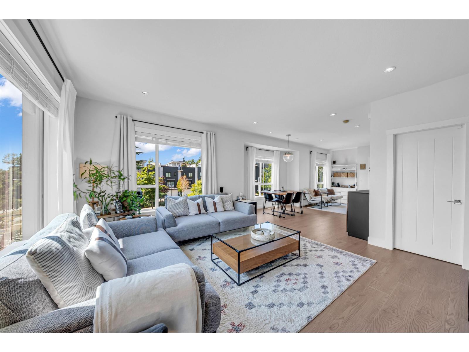 231 2218 OAK MEADOWS DRIVE — photo 19