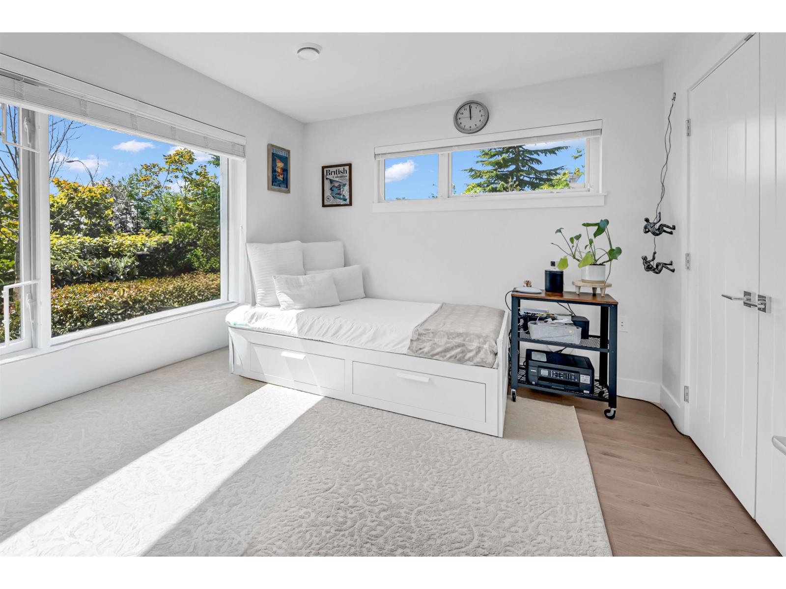 231 2218 OAK MEADOWS DRIVE — photo 31