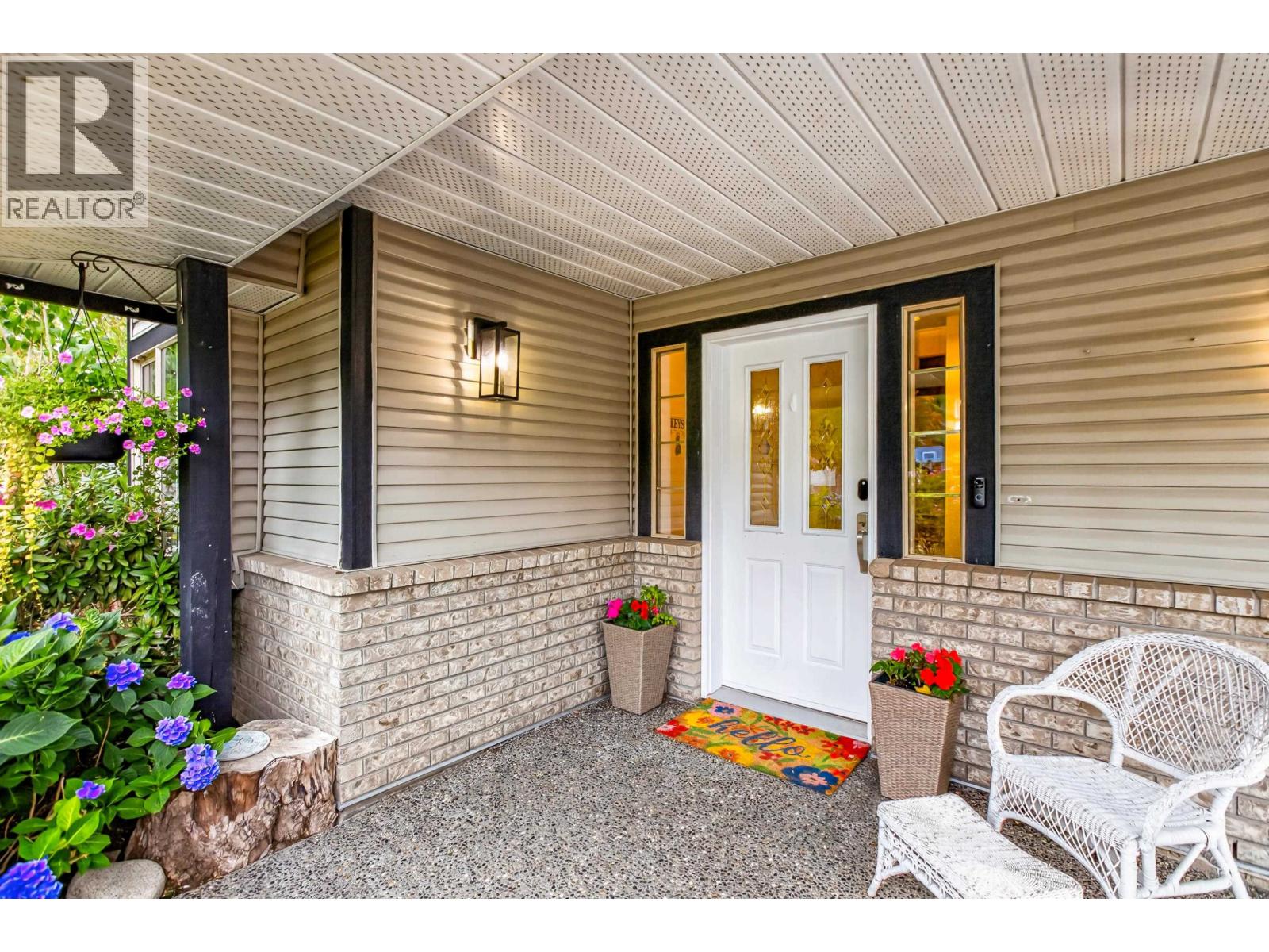 23555 108 Avenue, Maple Ridge, British Columbia V2W 1B1 - Photo 3 - R3147581