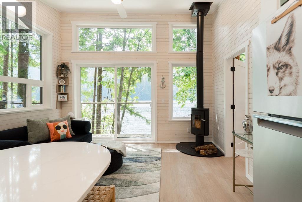 14 E Croker Island, North Vancouver, British Columbia V0V 0V0 - Photo 16 - R3147587