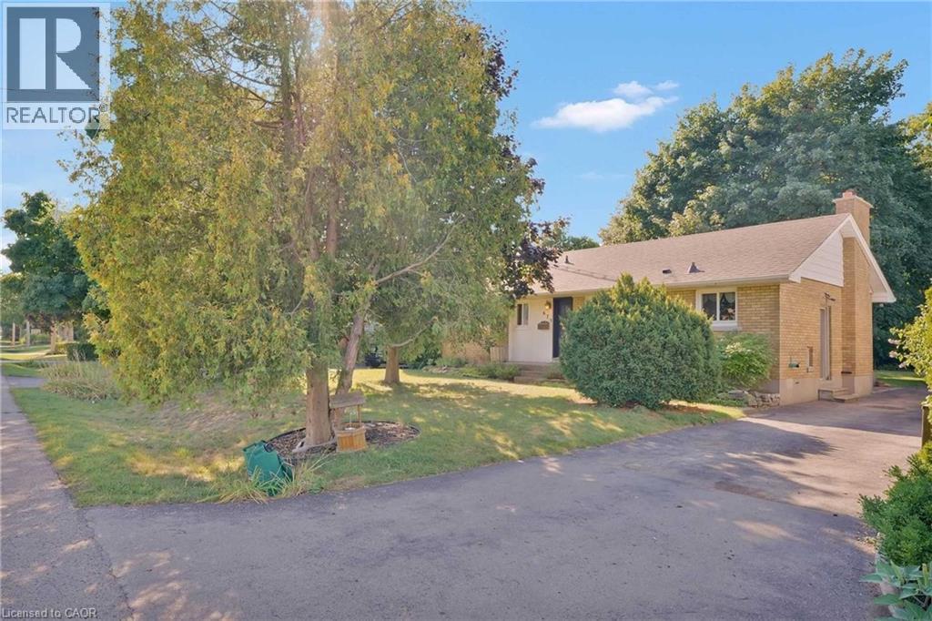 675 Inverness Avenue, Burlington, Ontario  L7T 3S9 - Photo 2 - 40849290