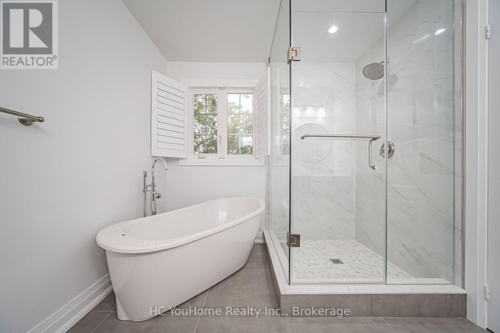 70 Dovetail Drive, Richmond Hill, Ontario  L4E 5A7 - Photo 21 - N13579366