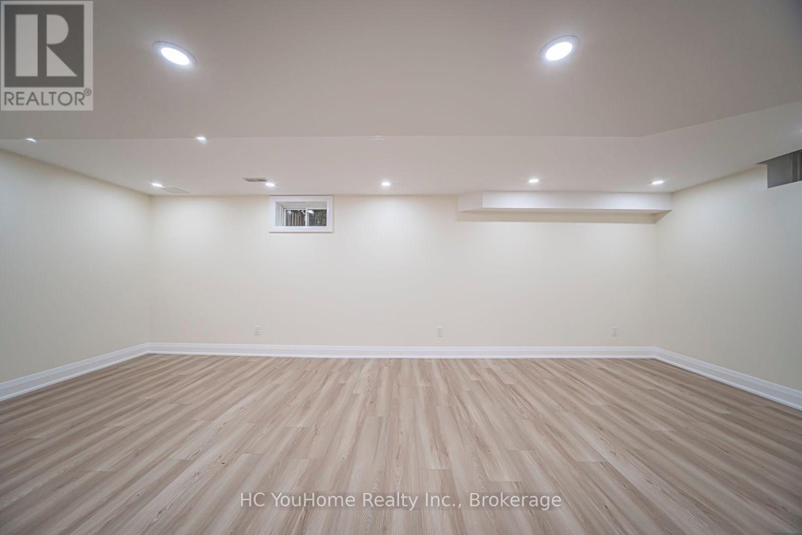 70 Dovetail Drive, Richmond Hill, Ontario  L4E 5A7 - Photo 27 - N13579366