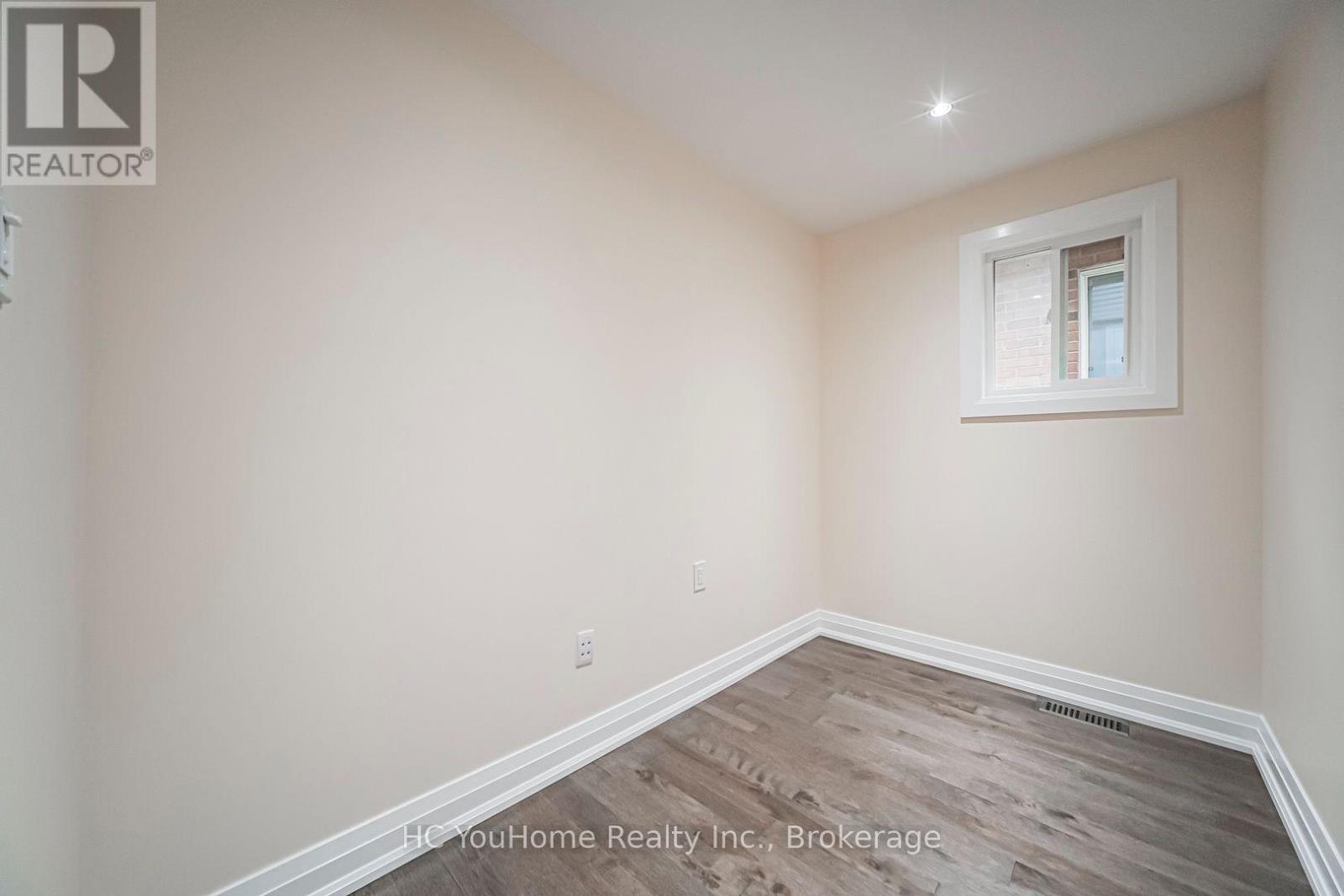 70 Dovetail Drive, Richmond Hill, Ontario  L4E 5A7 - Photo 29 - N13579366