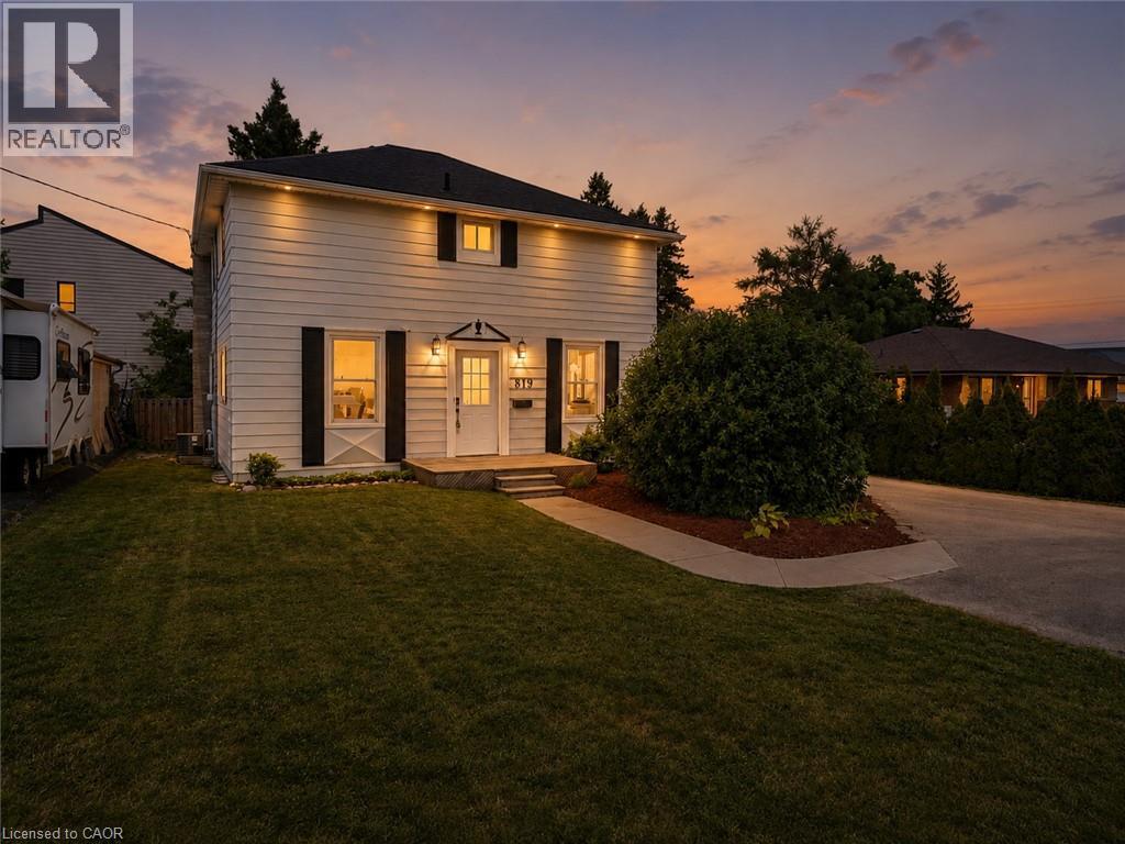819 DEVONSHIRE Avenue, Woodstock, Ontario