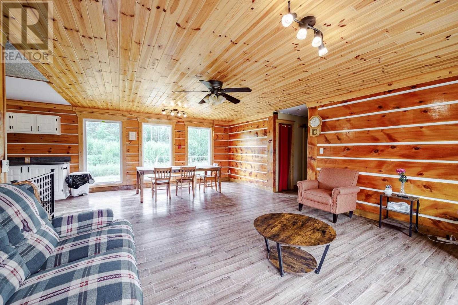 144 Walker Rd, Thessalon, Ontario P0R 1L0 - Photo 13 - SM261898