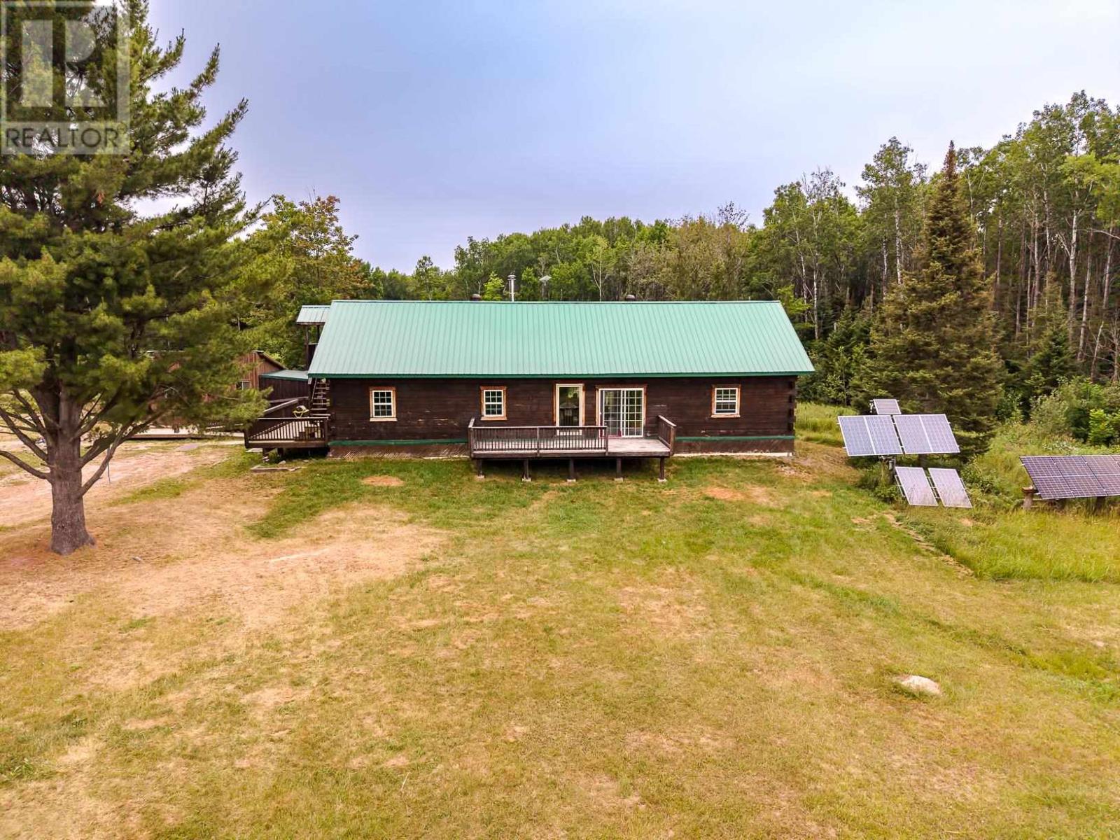 144 Walker Rd, Thessalon, Ontario P0R 1L0 - Photo 2 - SM261898