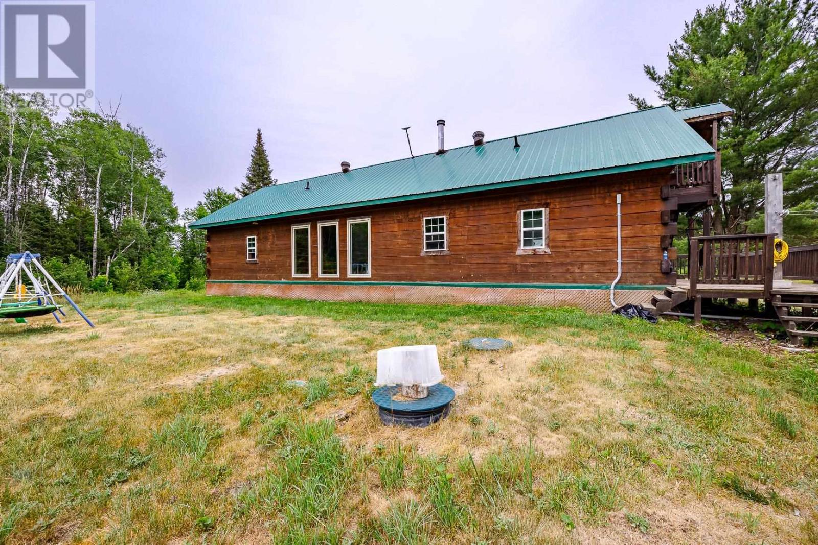 144 Walker Rd, Thessalon, Ontario P0R 1L0 - Photo 4 - SM261898