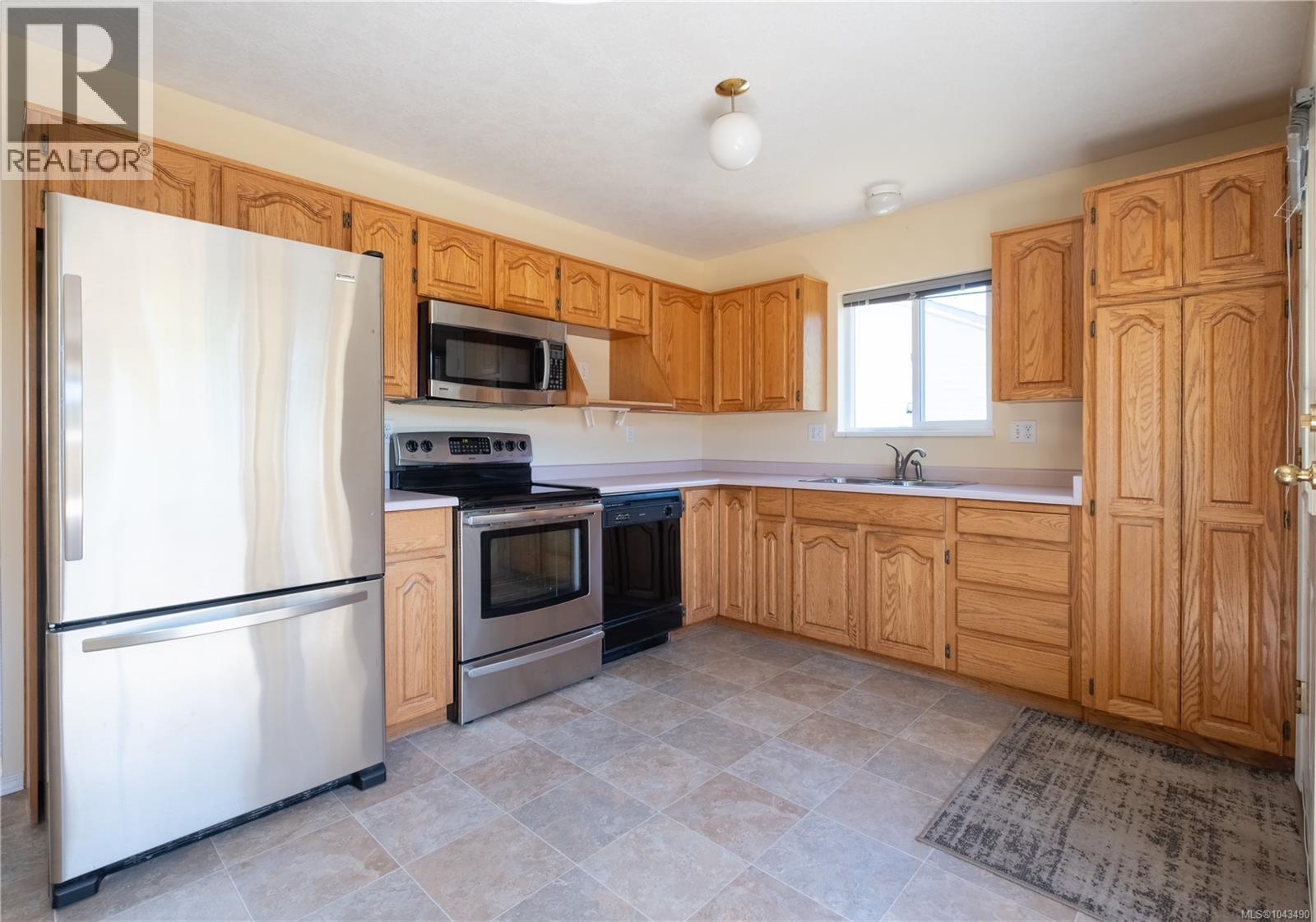 725 Applegate Rd, Campbell River, British Columbia  V9W 7A1 - Photo 9 - 1043490