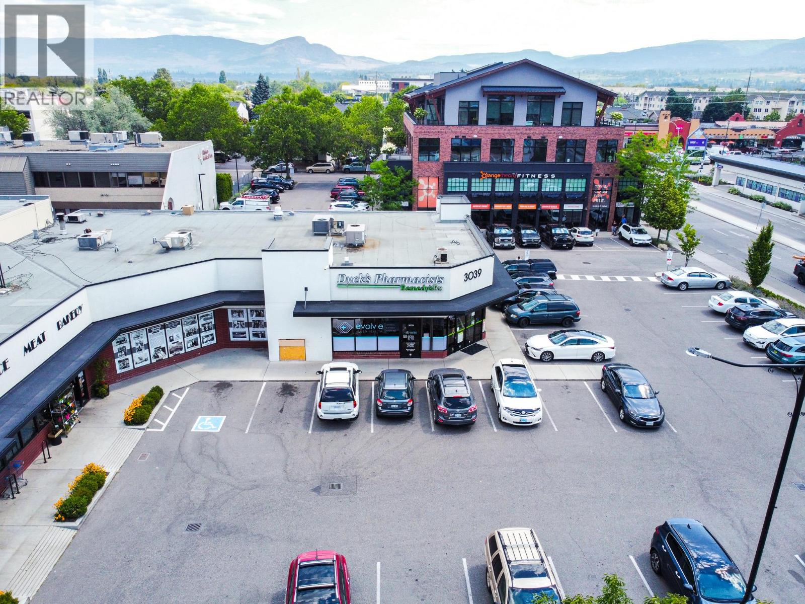 3039 Pandosy Street, Kelowna, British Columbia V1Y 1W3 - Photo 14 - 10394954