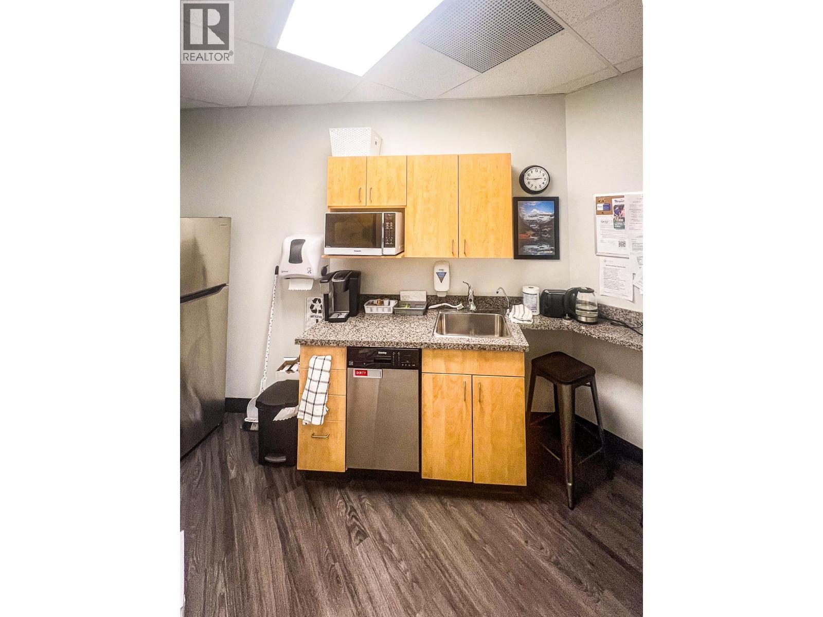 3039 Pandosy Street, Kelowna, British Columbia V1Y 1W3 - Photo 18 - 10394954