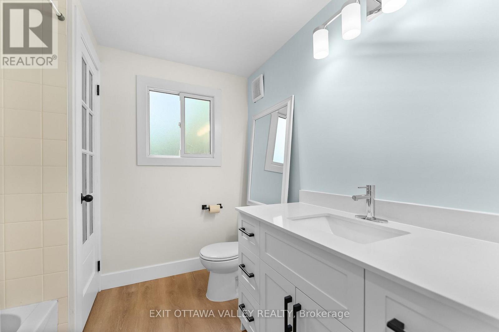 5 Selkirk Street, Petawawa, Ontario  K8H 1N8 - Photo 26 - X13579448