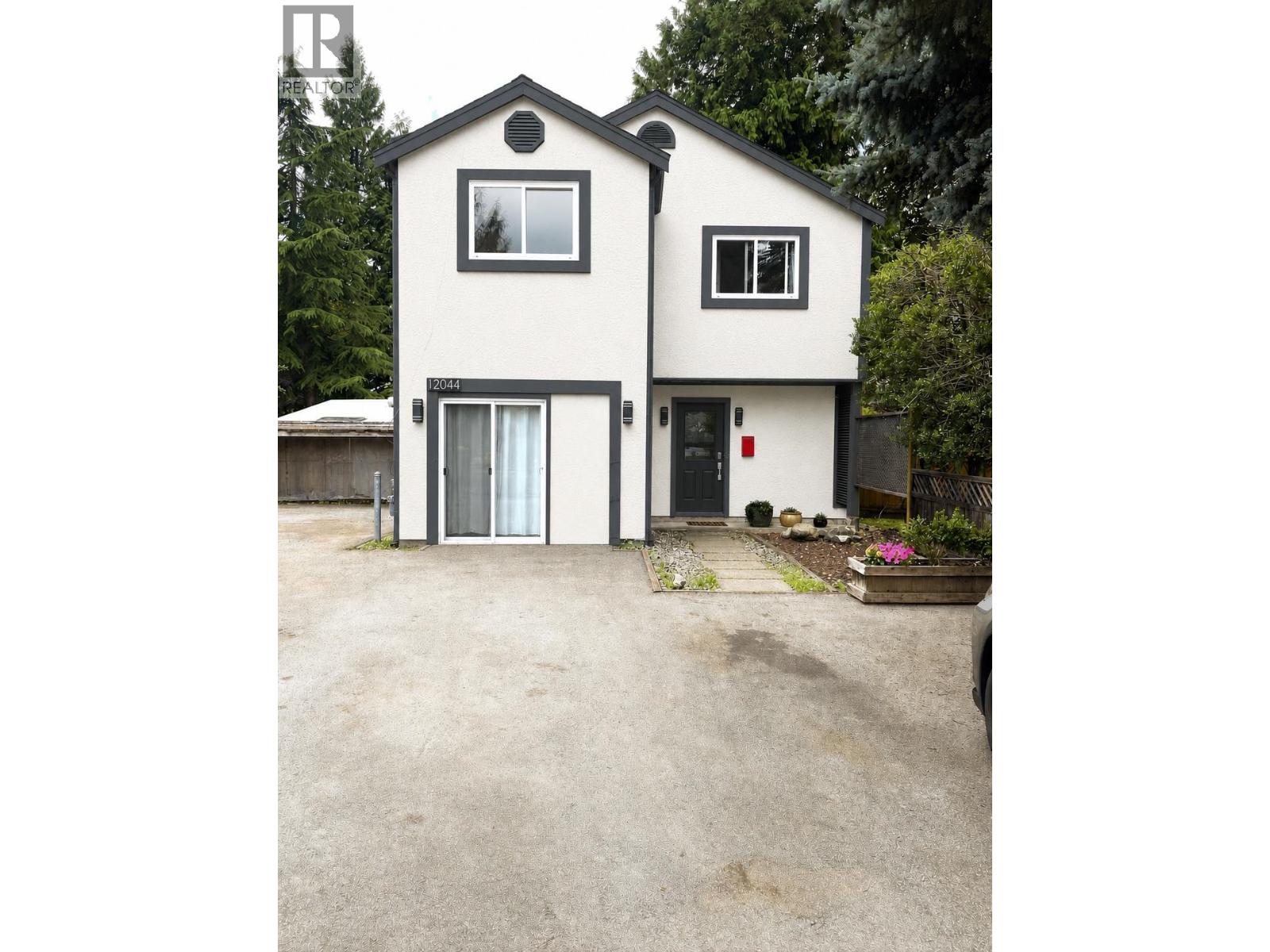 12044 MCINTYRE COURT, Maple Ridge, British Columbia