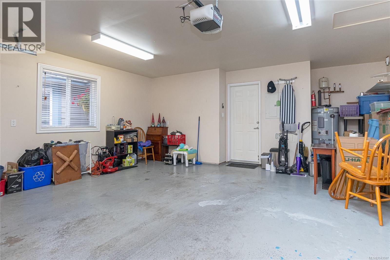 Listing image 36